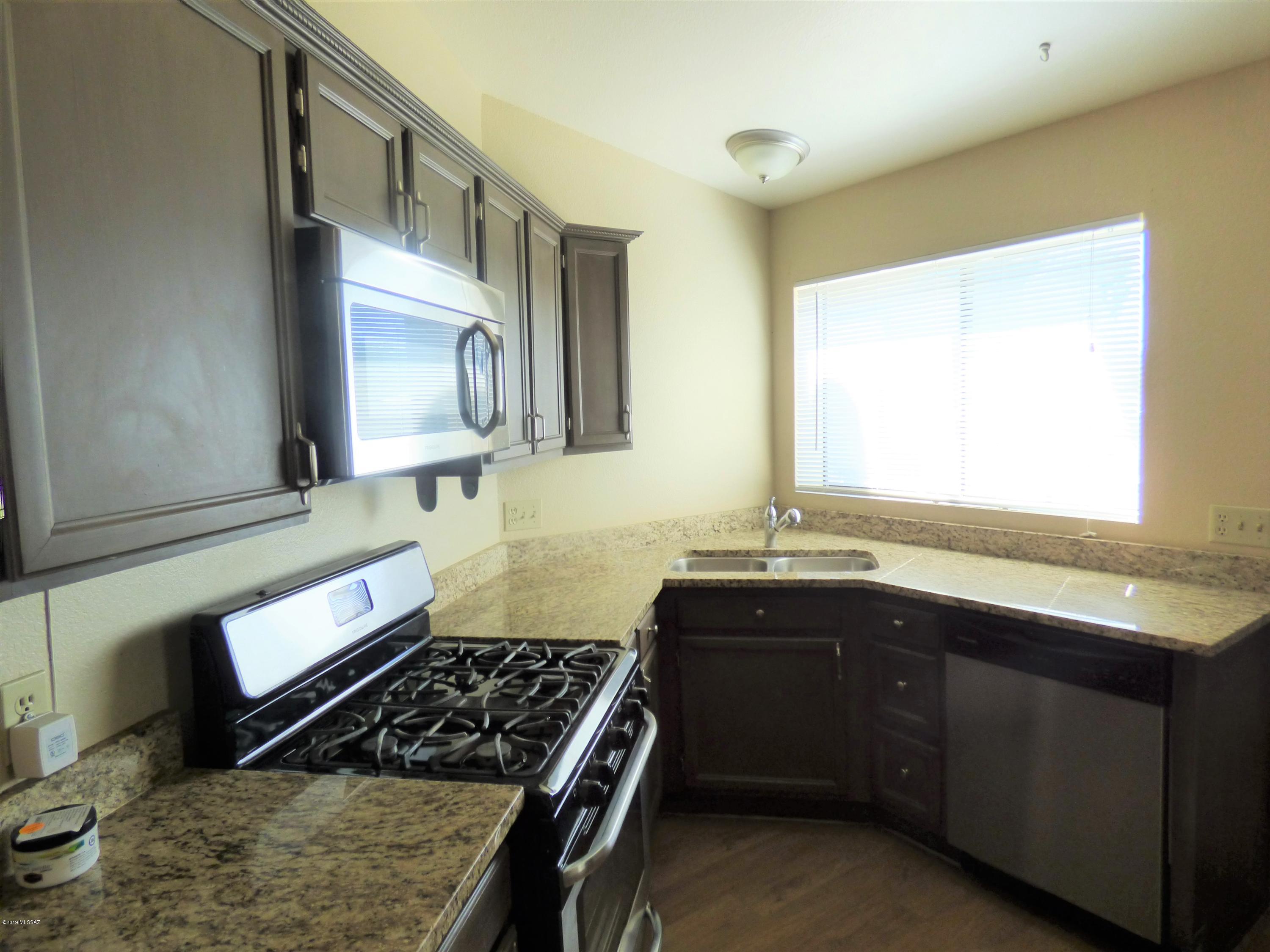 Meadowbrook (208-269) - Residential Lease