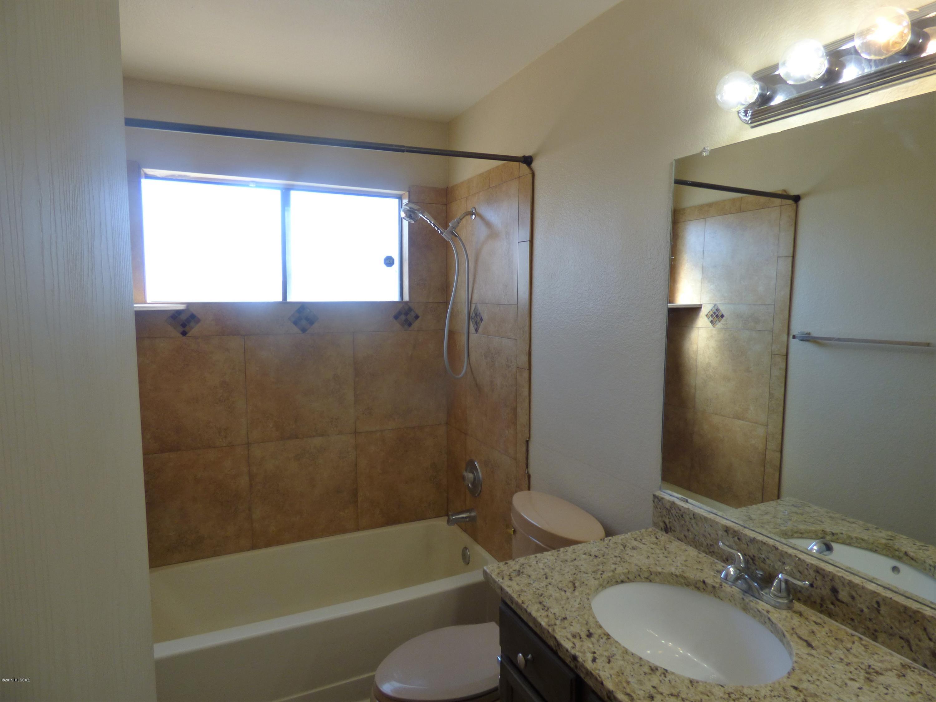Meadowbrook (208-269) - Residential Lease