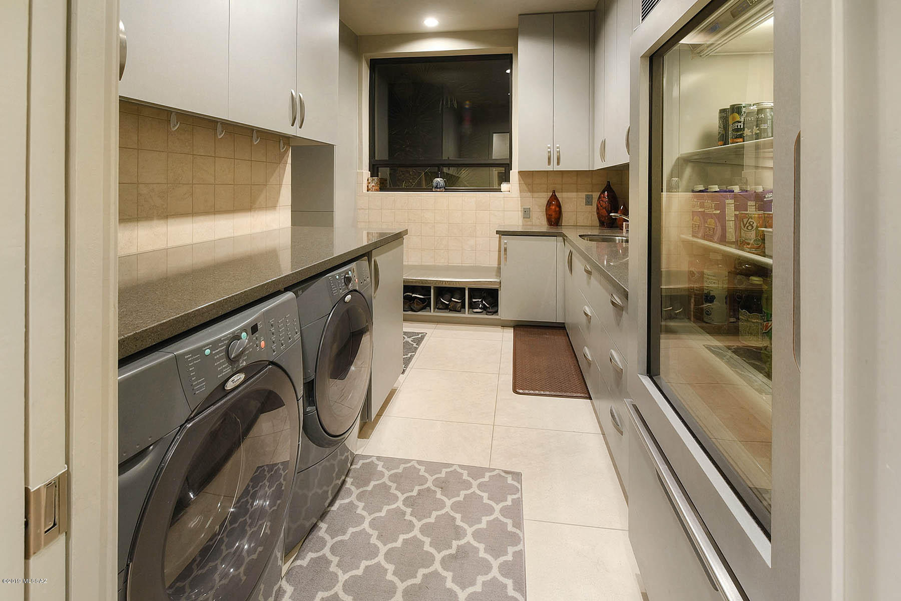 Finisterra (1-210) - Residential