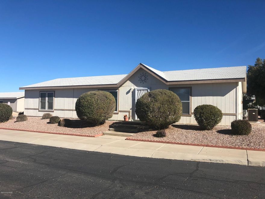 Spacious 3 bedroom 2 bathroom home located in the Vista Montana estates neighborhood. Open floor plan featuring brand new gas stove, newer dishwasher, refrigerator washer and dryer. Loads of cabinet space and an island in the kitchen. Carport is long enough for 2 cars, and a storage shed is located at the end of the carport offers more storage!