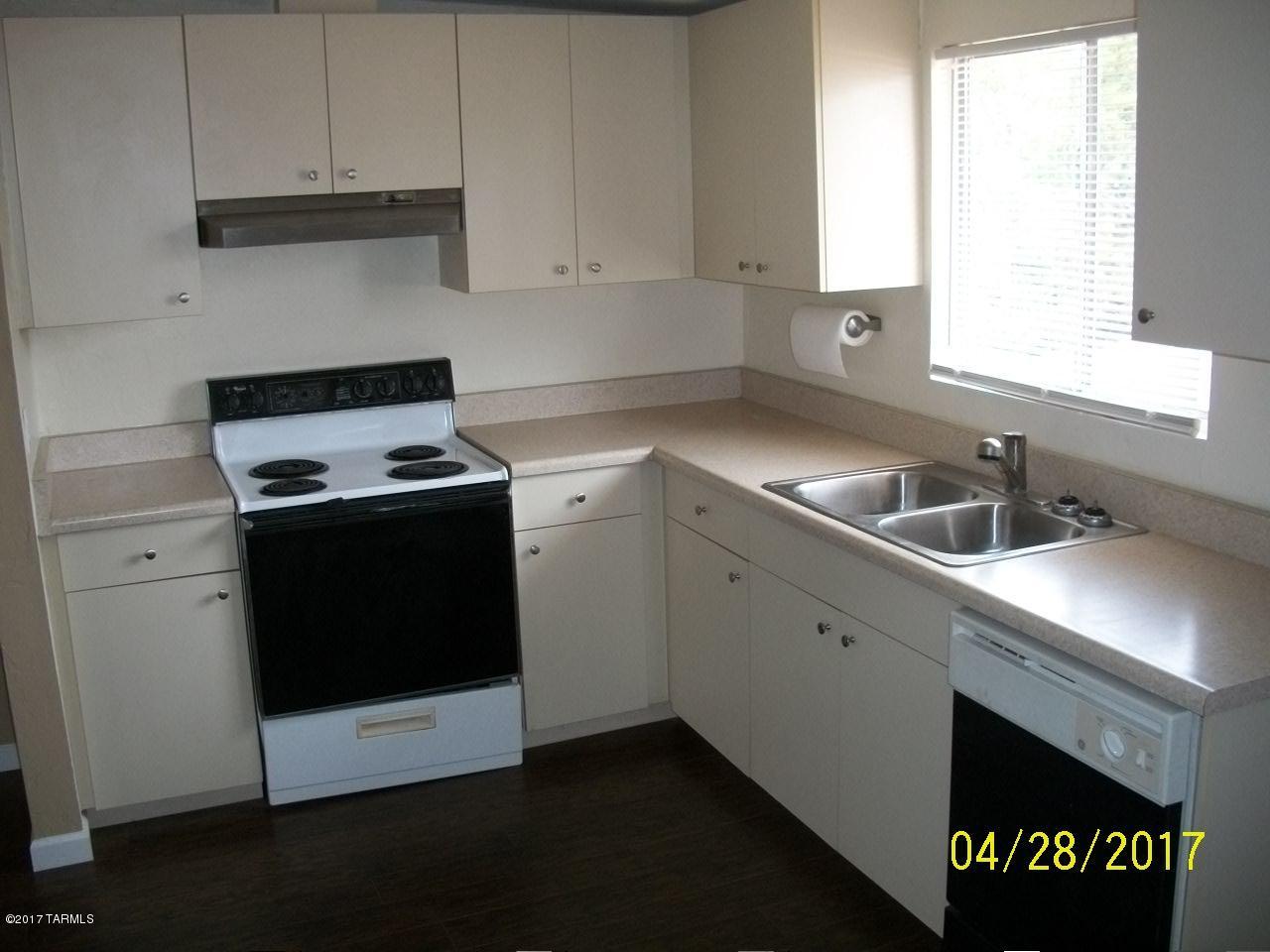 Vista Del Prado (1-274) - Residential