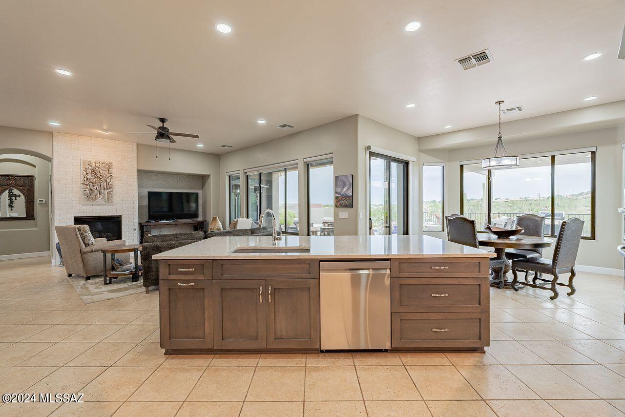 Bluffs at Dove Mountain Phase II - Residential