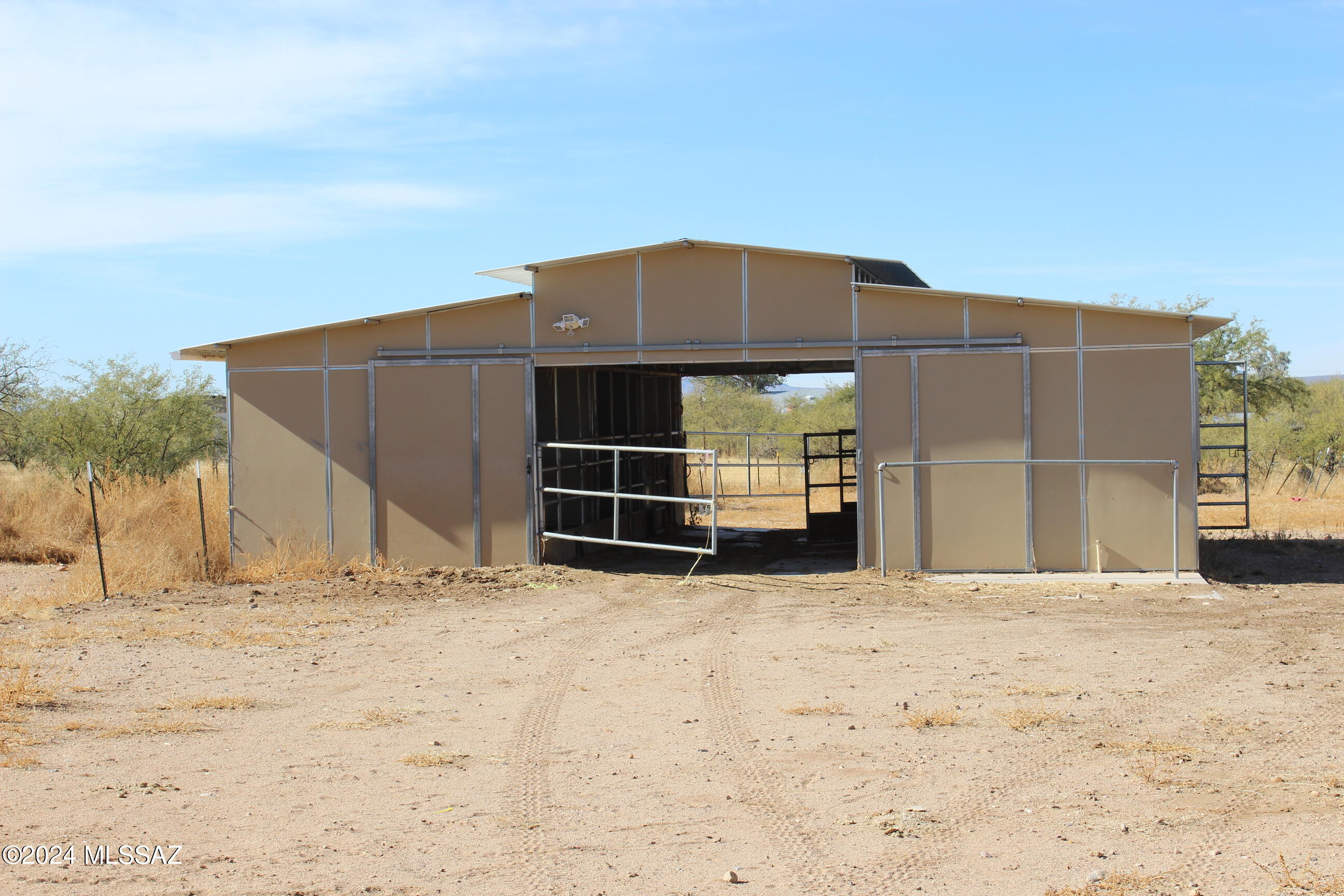 Listing image 4
