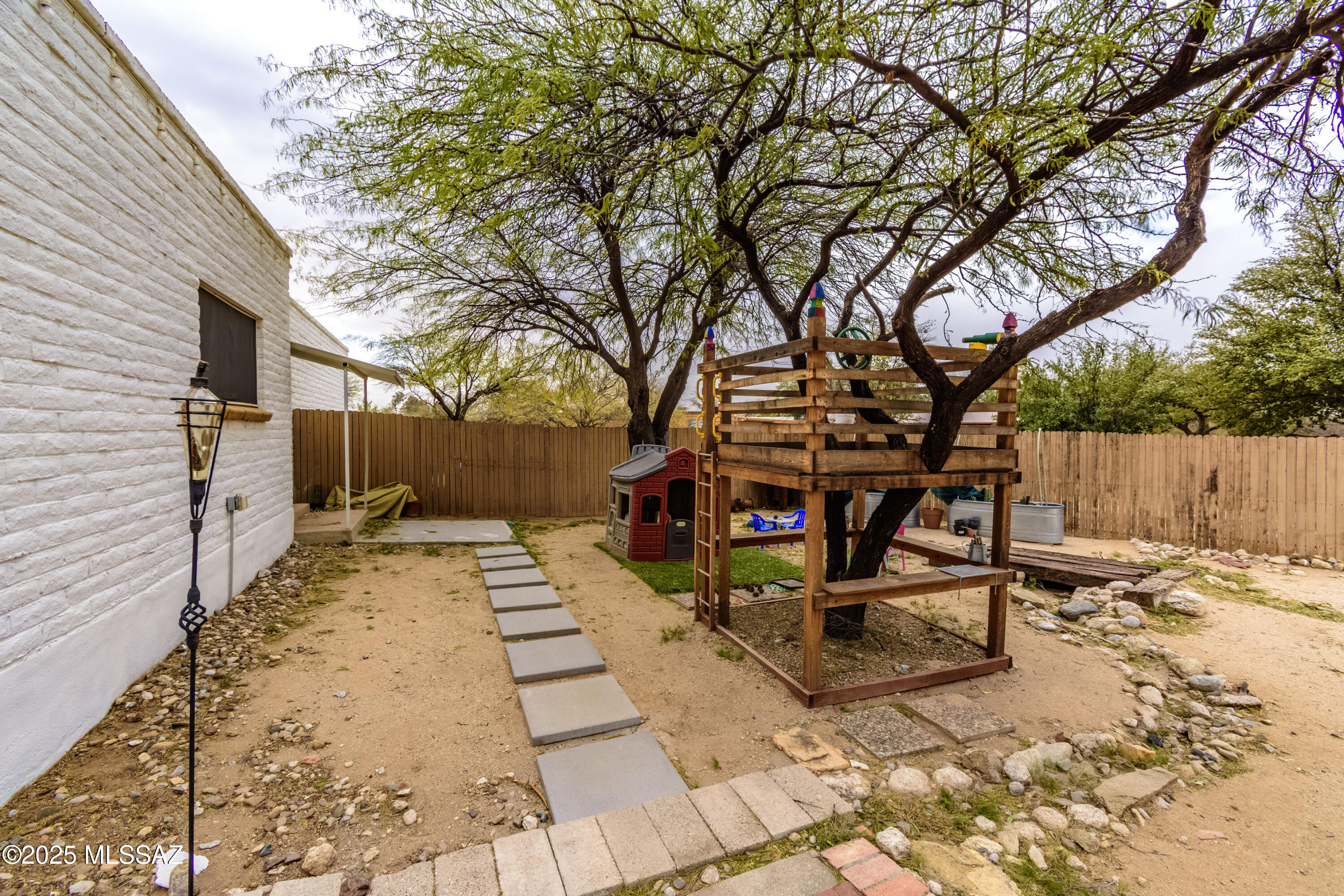 Tierra De Las Flores (1-37) - Residential