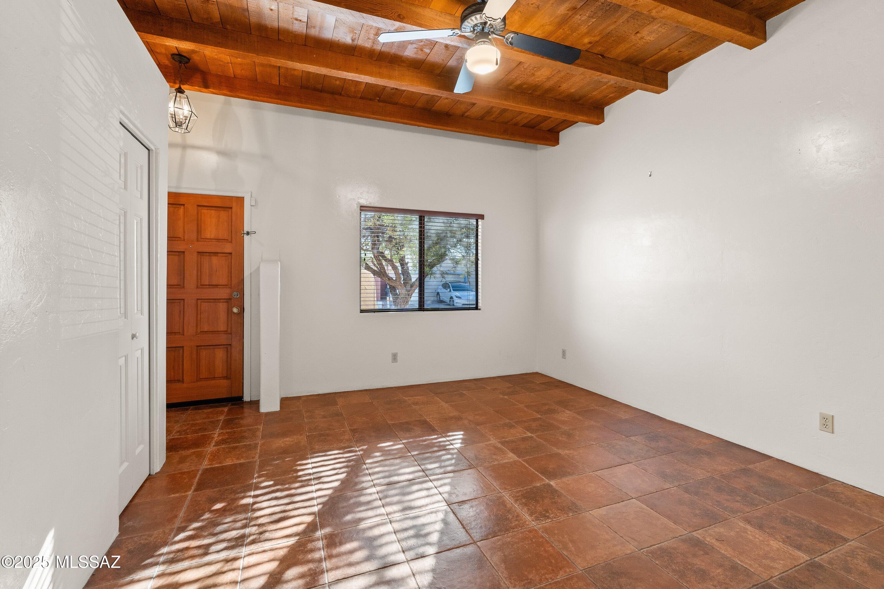 9147 N Ironwood Meadows Drive