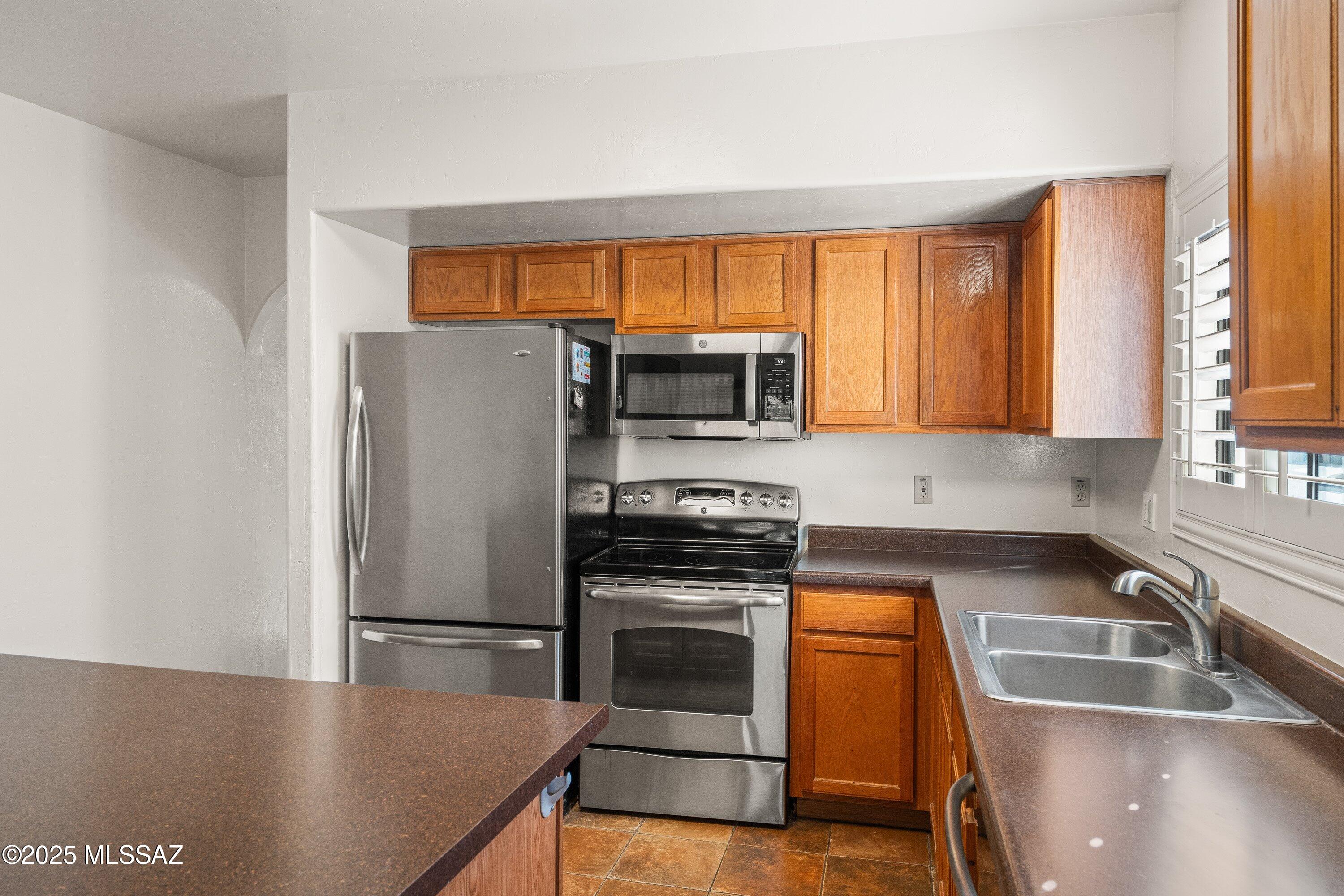 9147 N Ironwood Meadows Drive