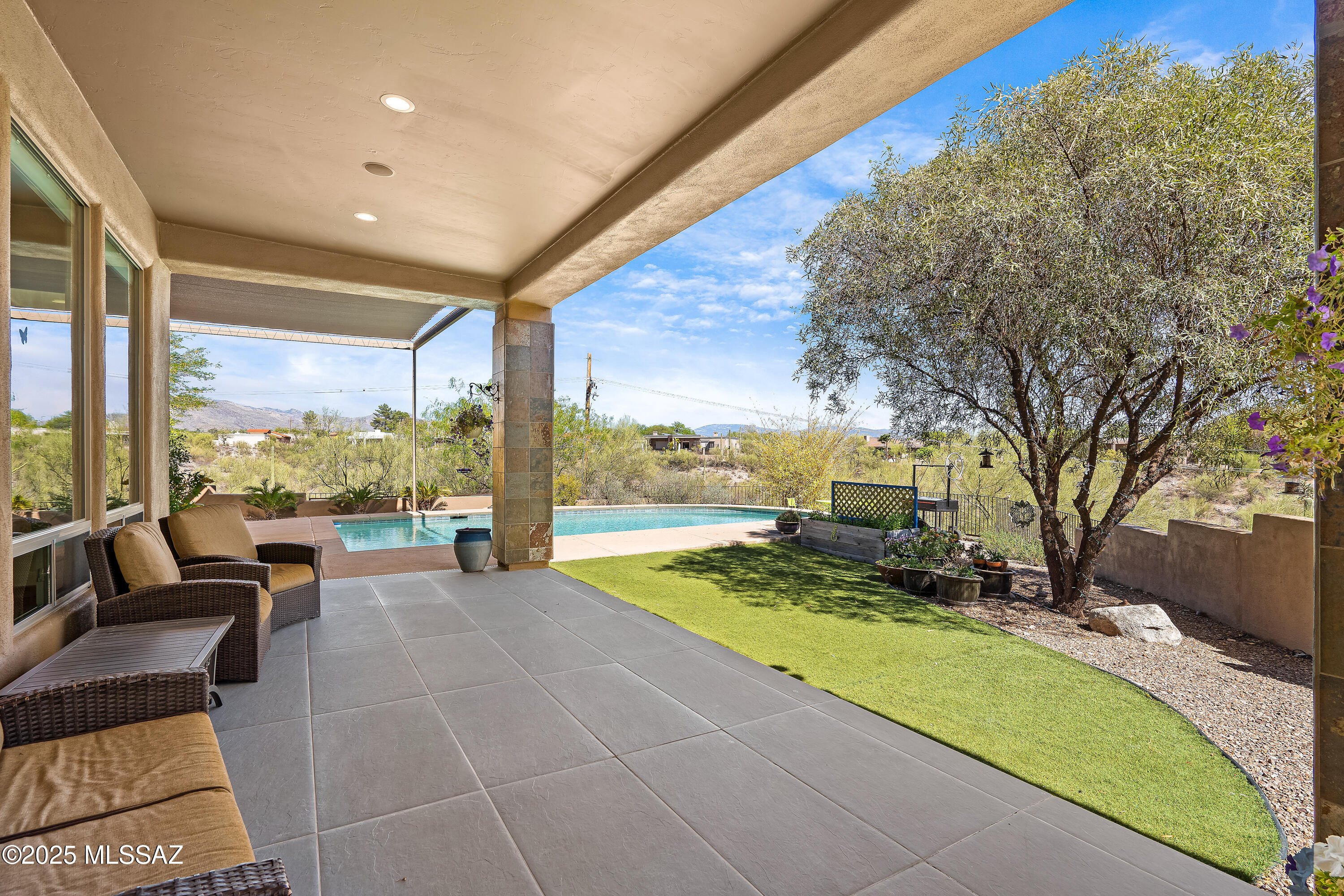 Catalina Foothills Estates NO. 10 (1-72) - Residential