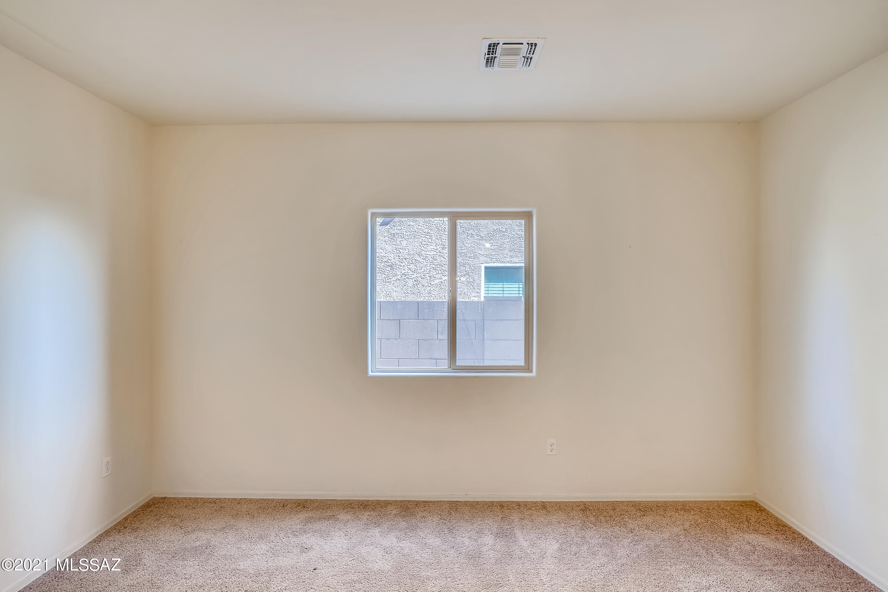 Vista Del Lago Norte SQ20140780198 - Residential