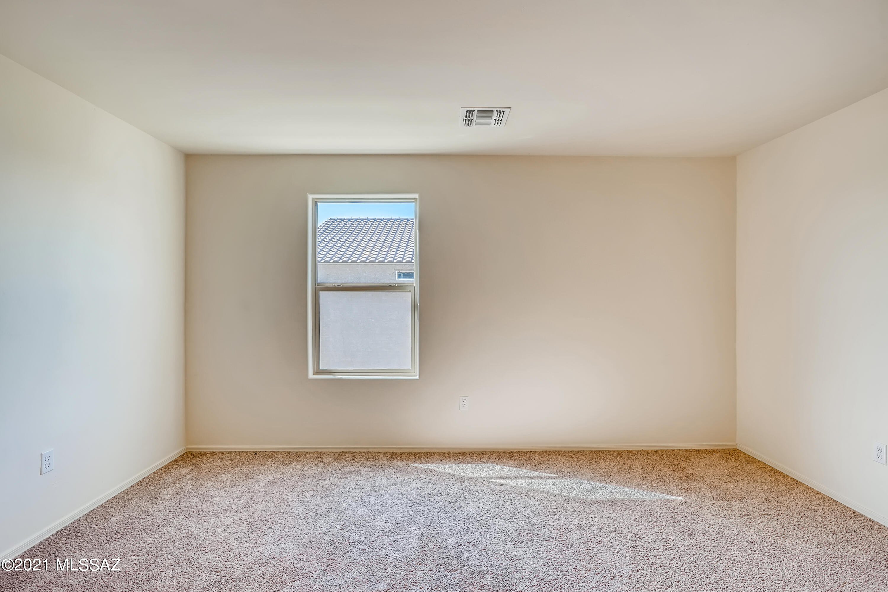 Vista Del Lago Norte SQ20140780198 - Residential