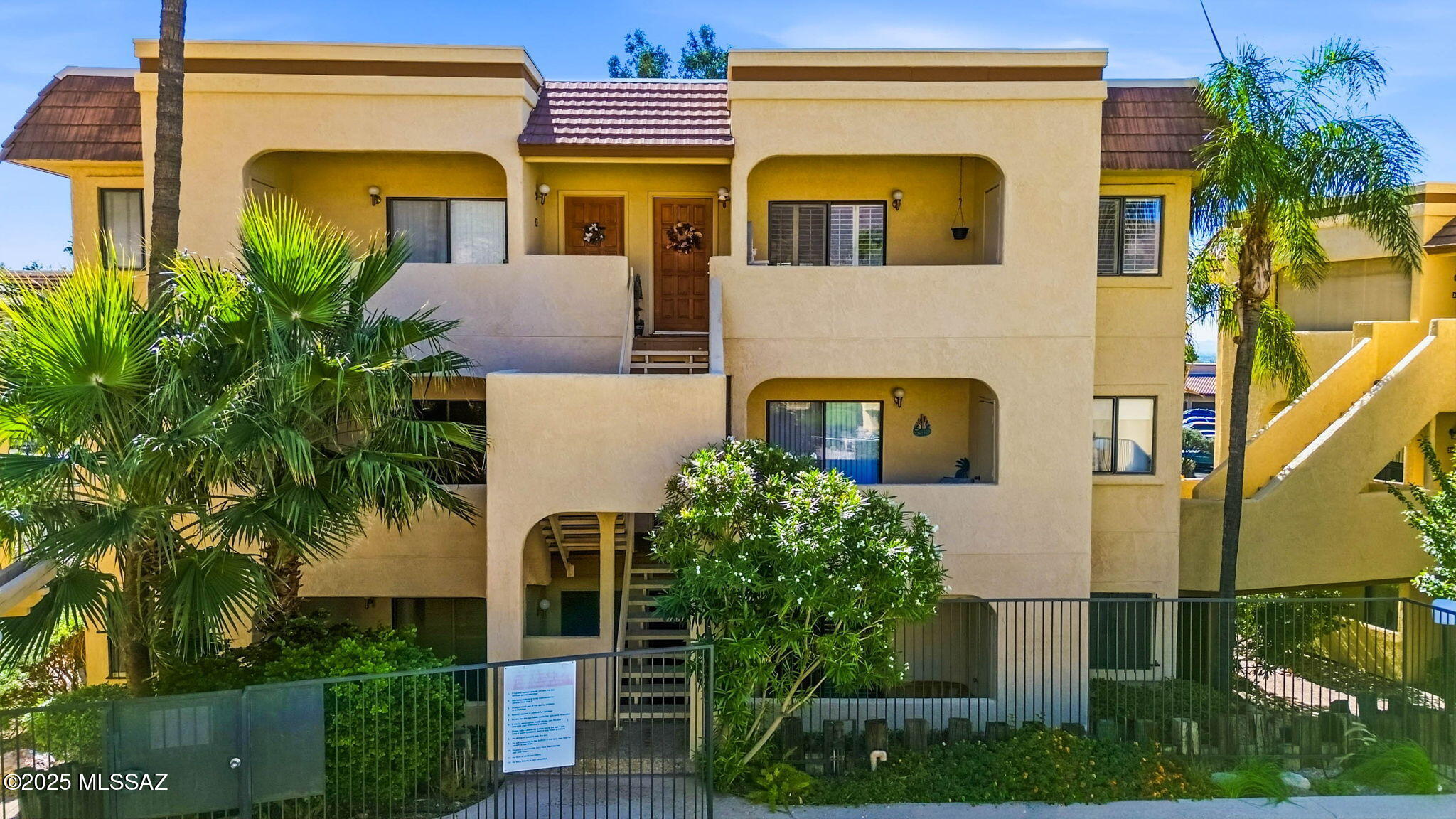 5500 N Valley View Road 107