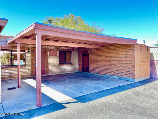 North Gate Town Houses (1) - Residential