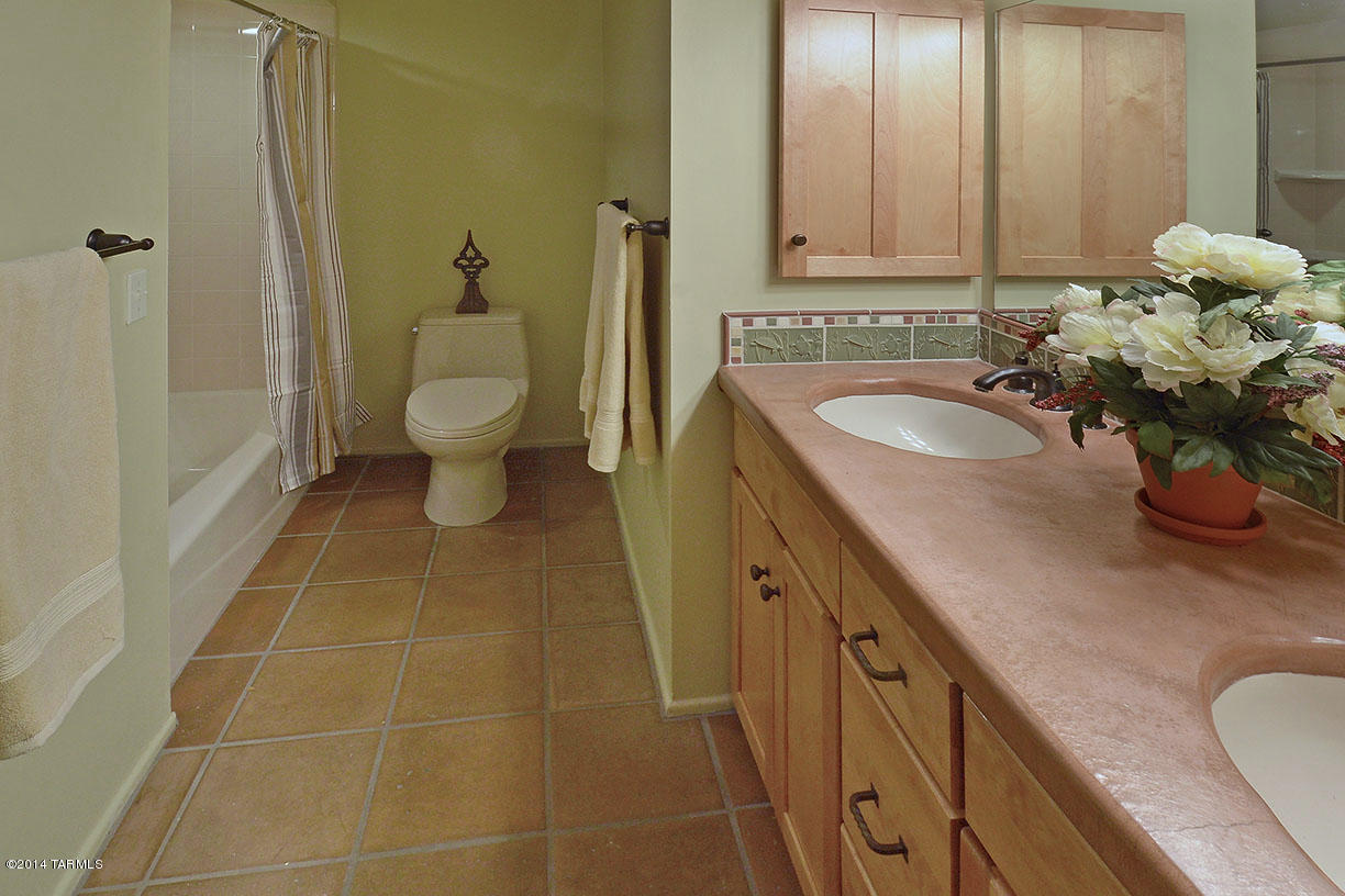 Catalina Foothills Est 8 - Residential