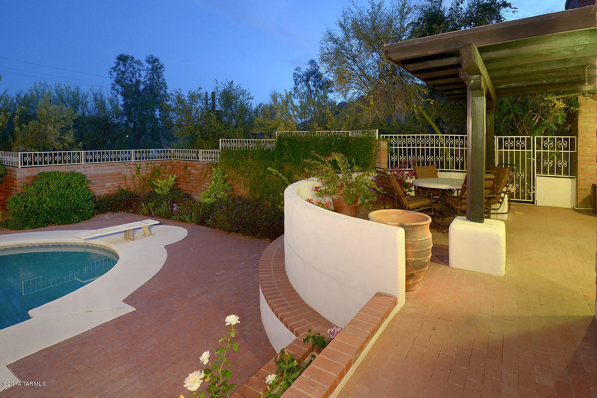 Catalina Foothills Est 8 - Residential