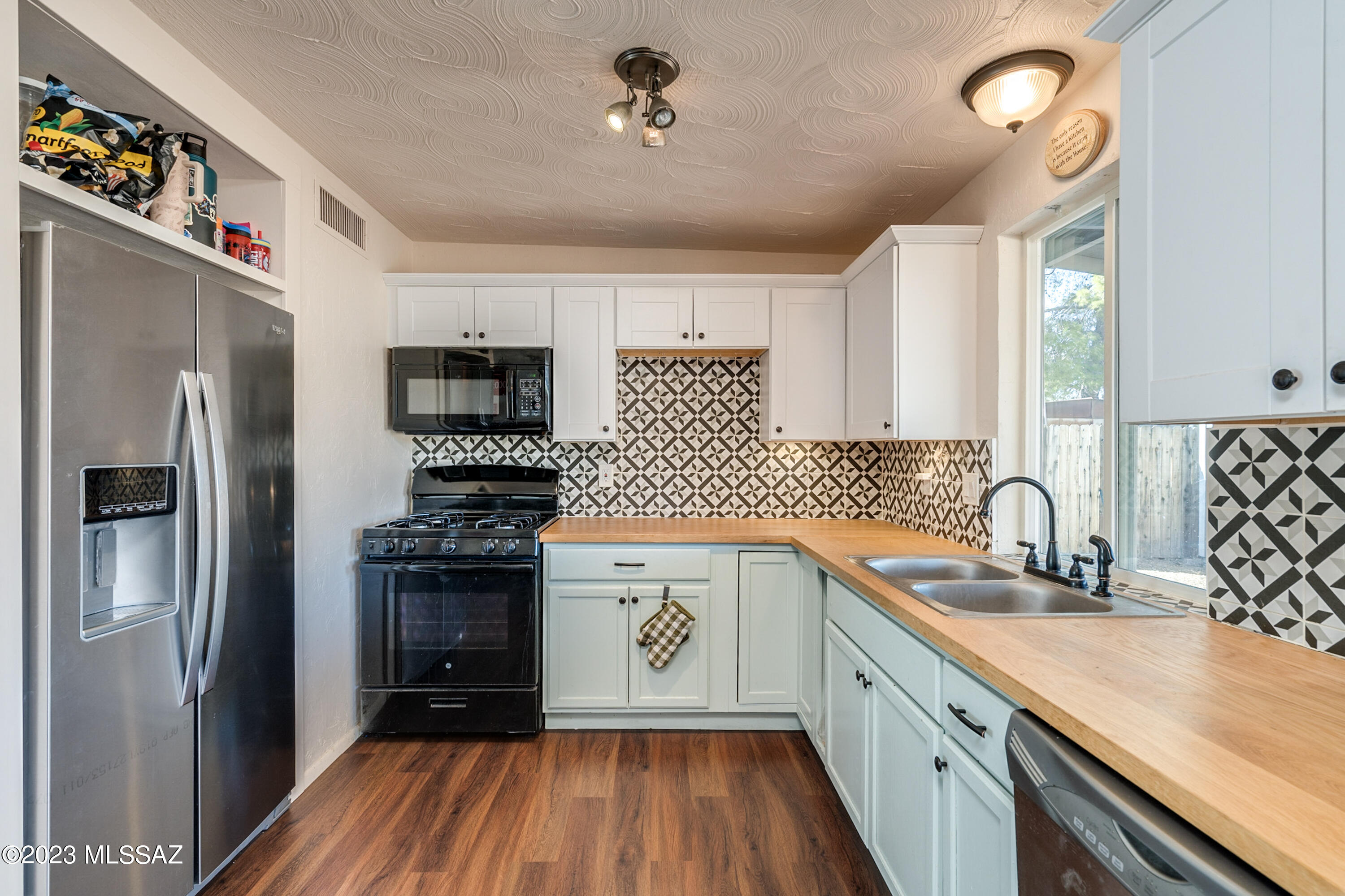 Valley View East NO. 6 (1-143) - Residential