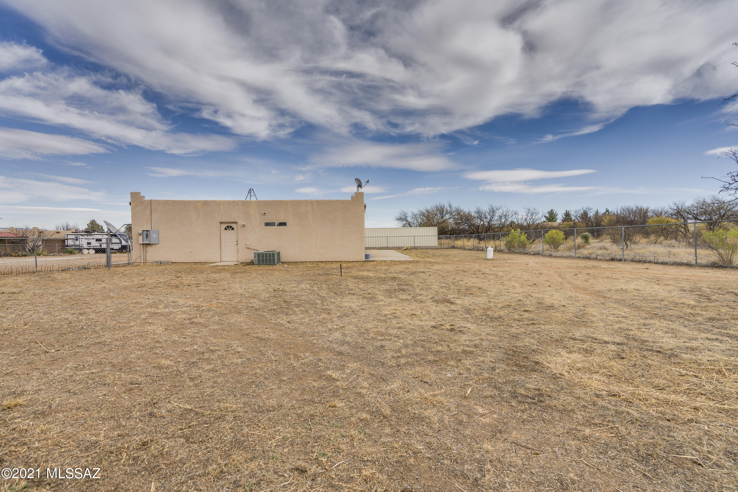 Mescal Lakes - Residential