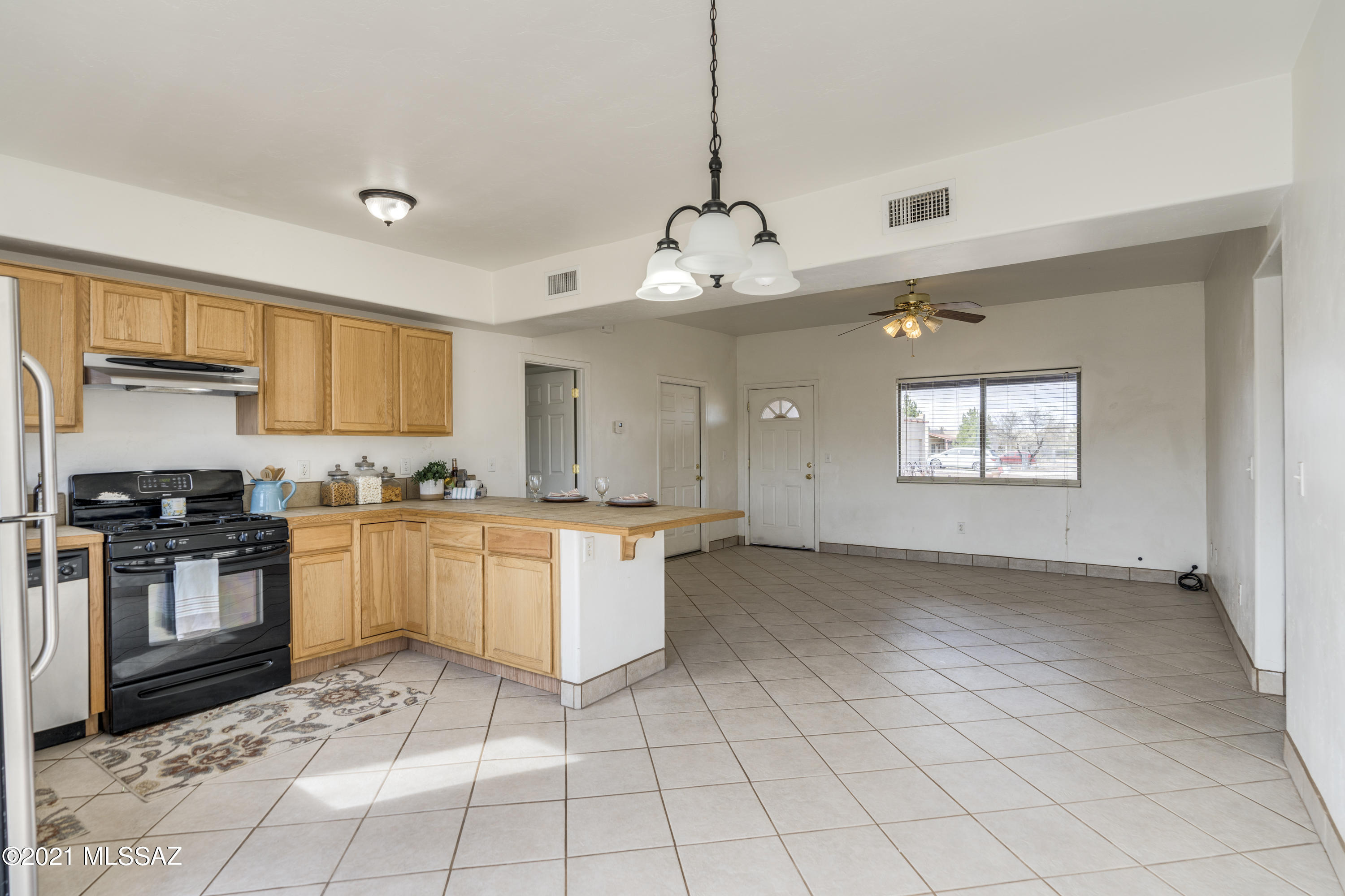 Mescal Lakes - Residential