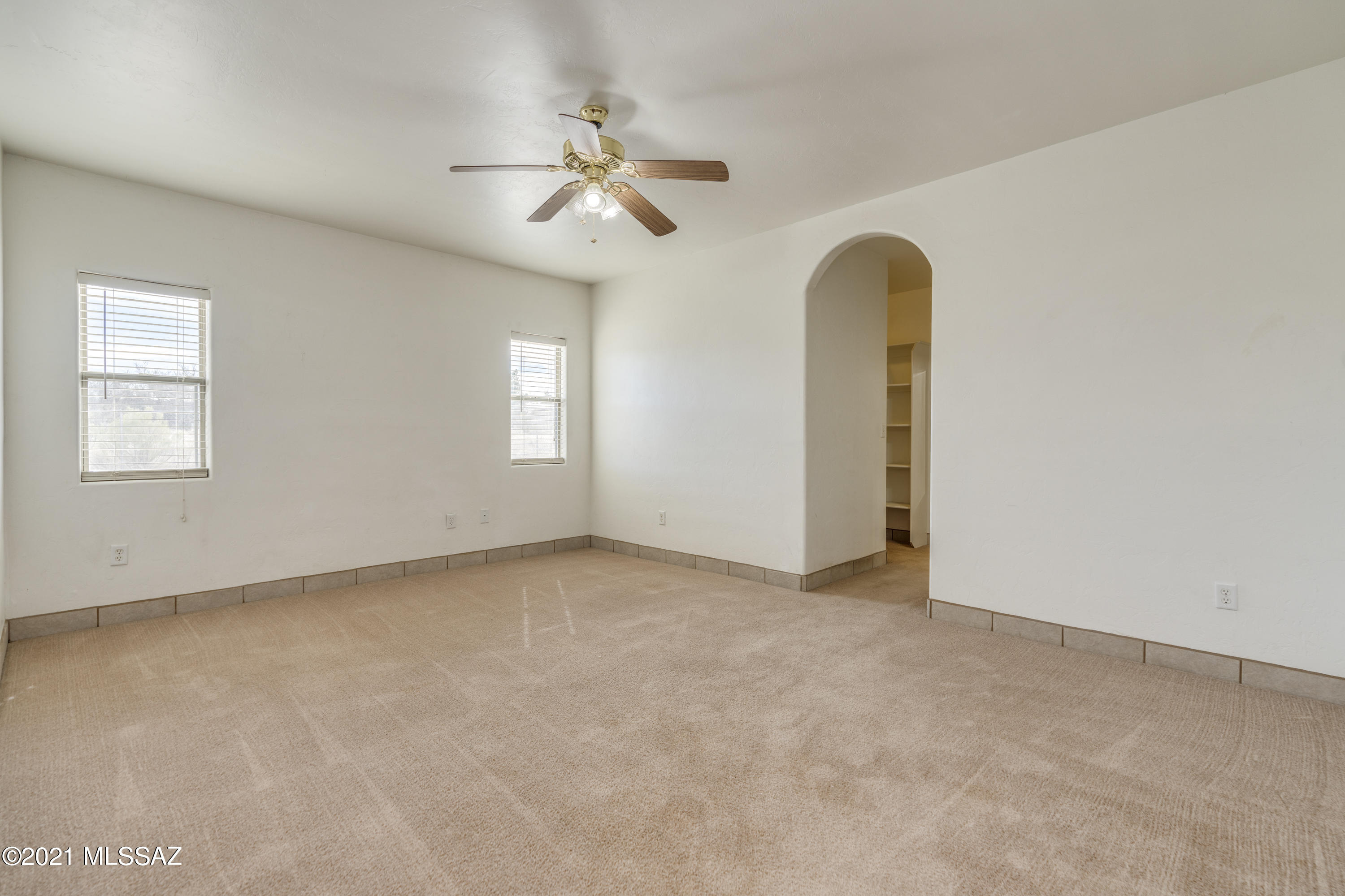 Mescal Lakes - Residential