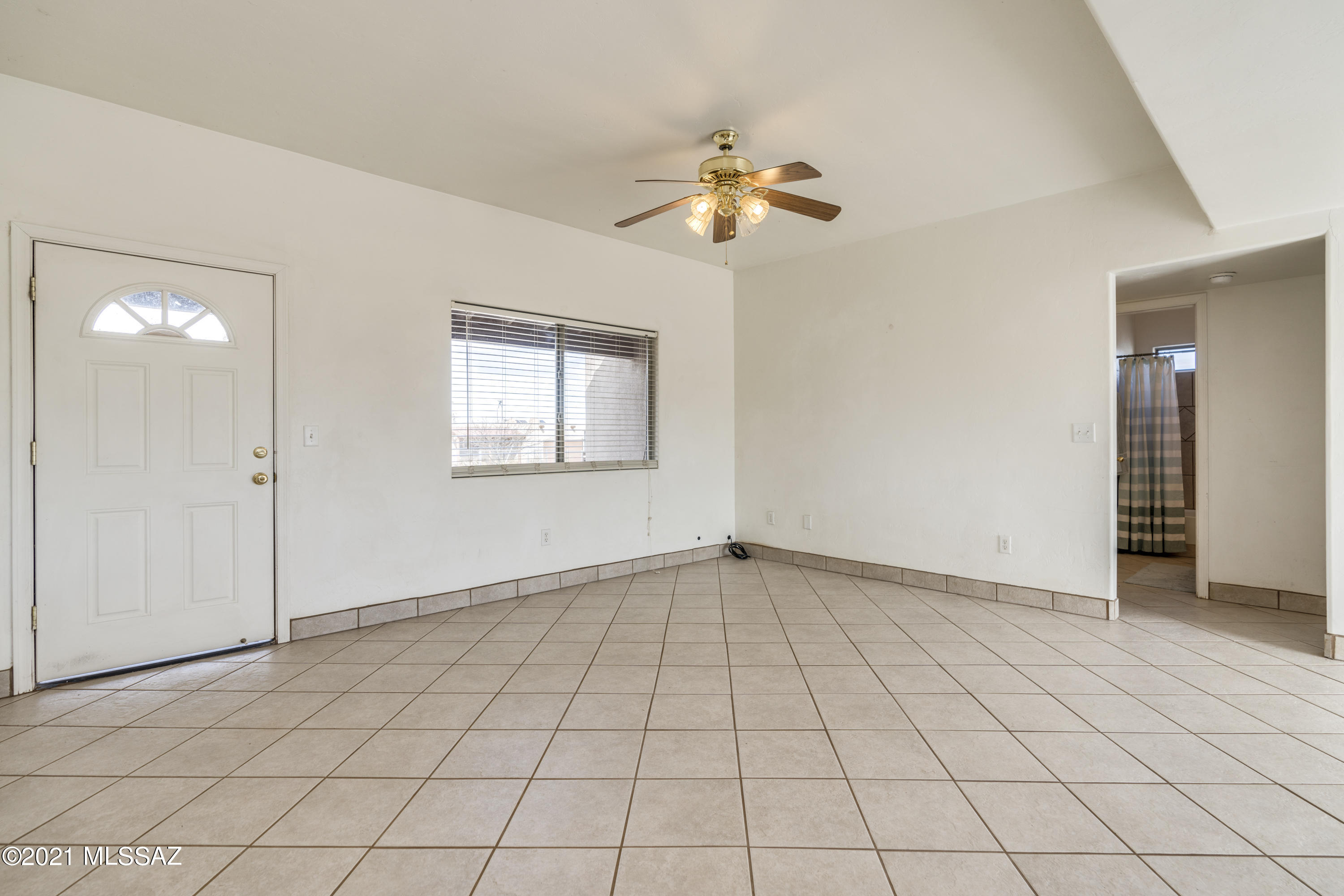 Mescal Lakes - Residential