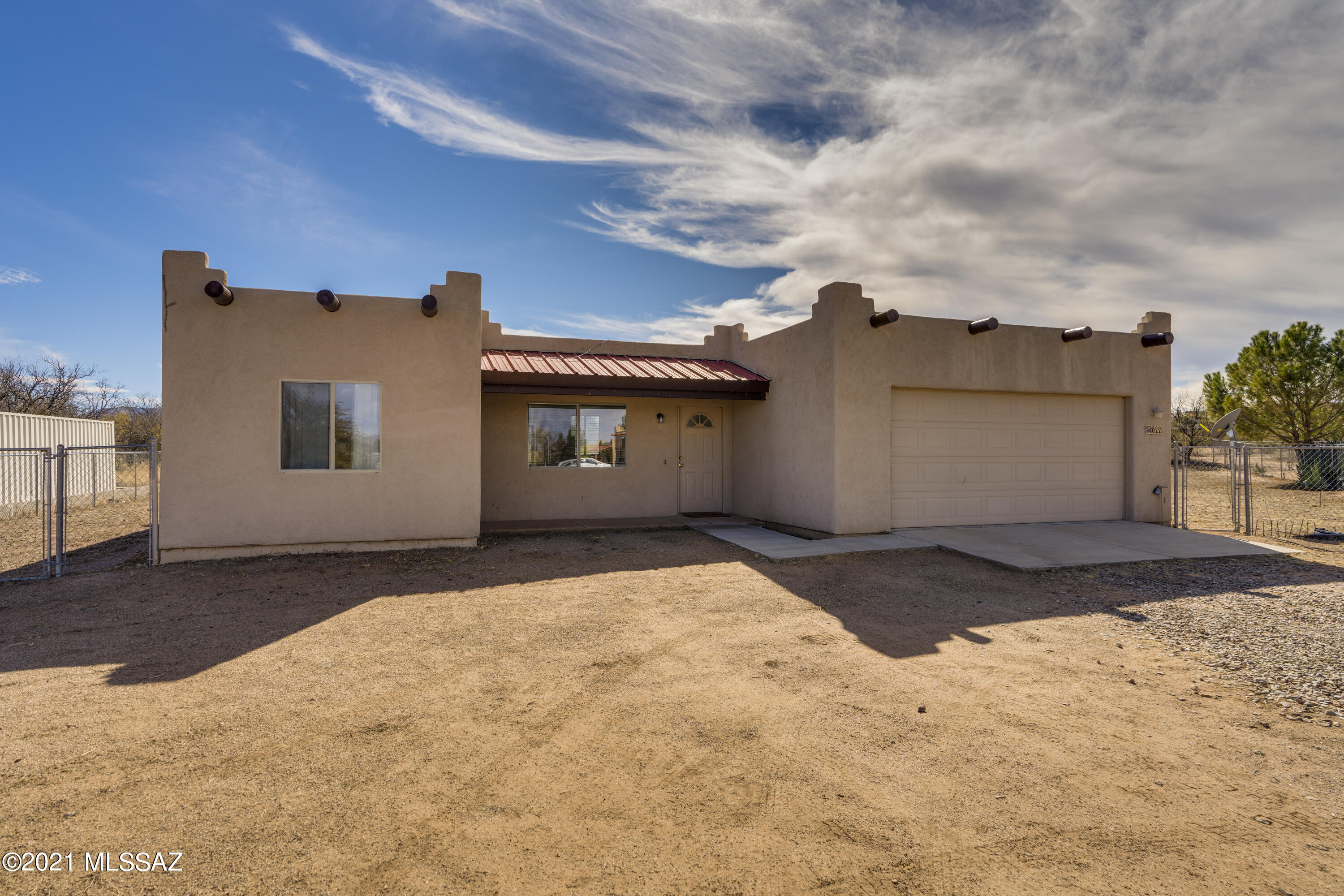 Mescal Lakes - Residential