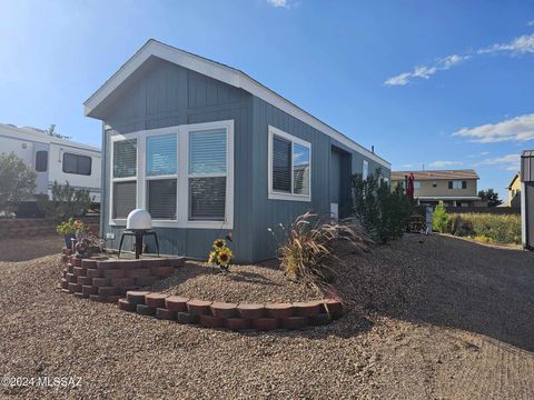 MLS: 22513239