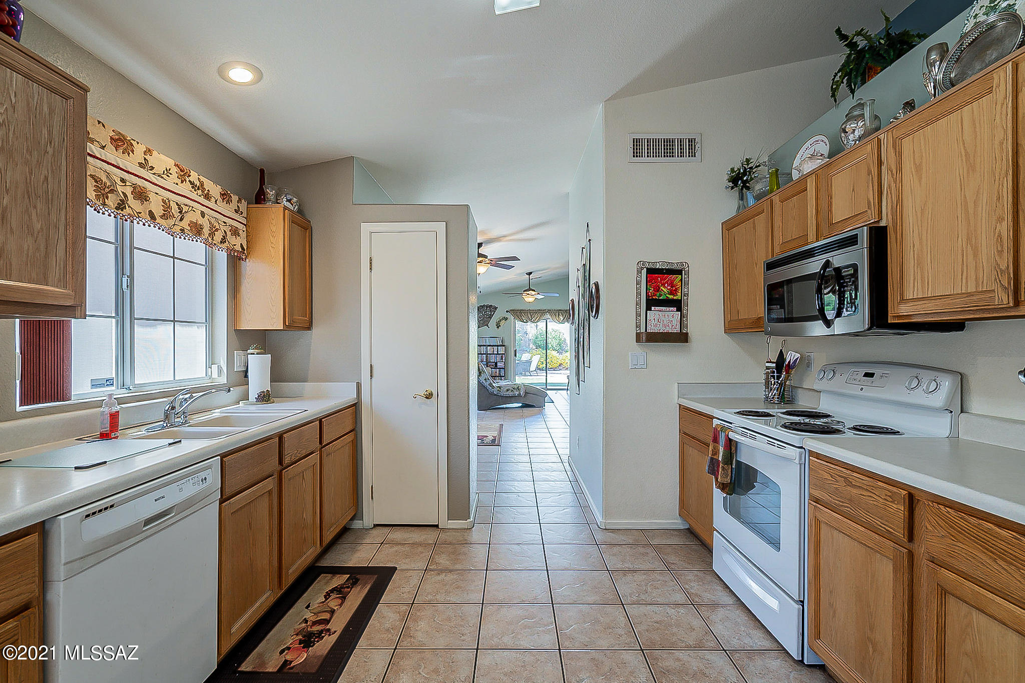 Discovery At The Bluffs II - Residential