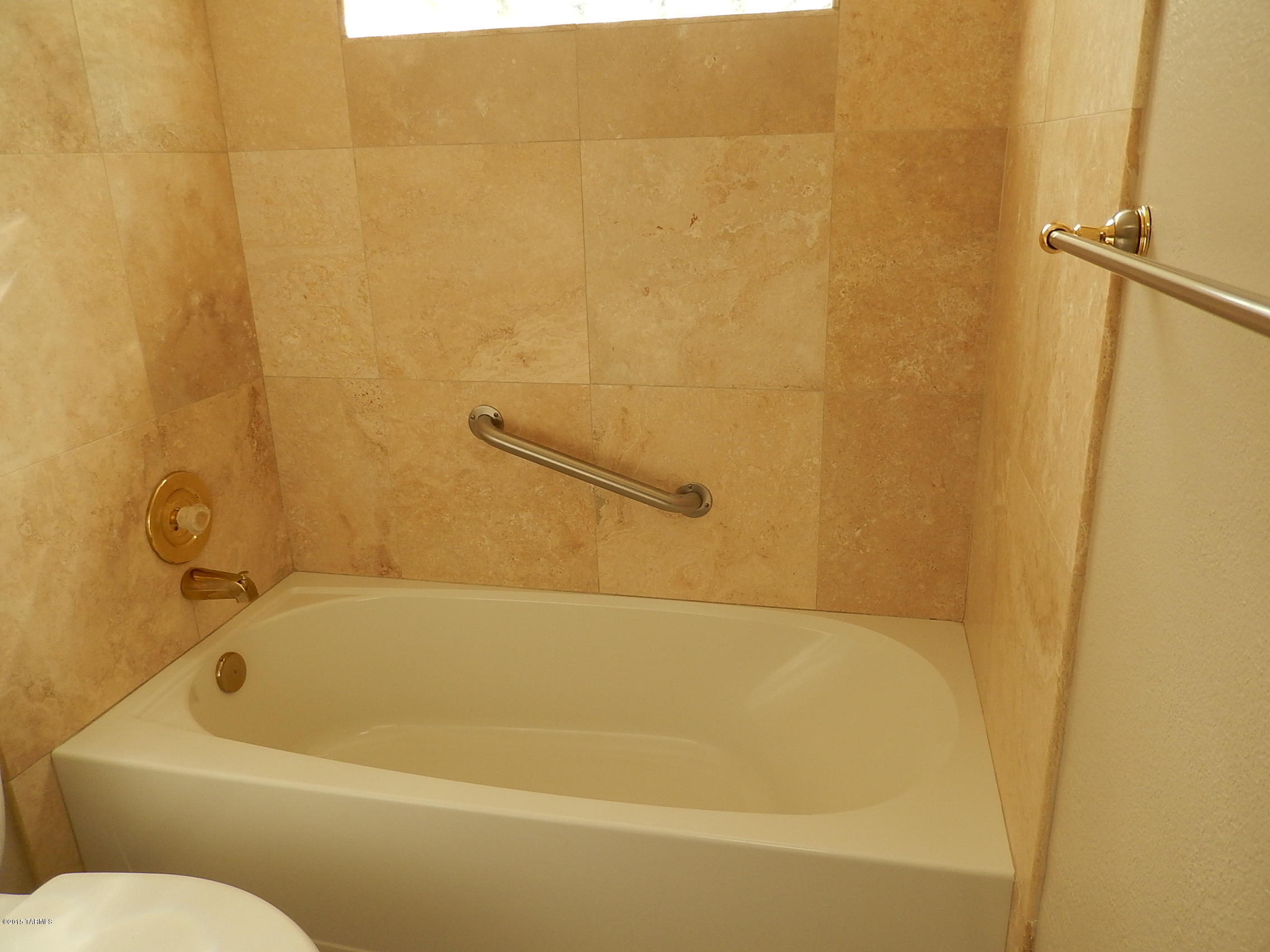 Catalina Madre (1-70) - Residential