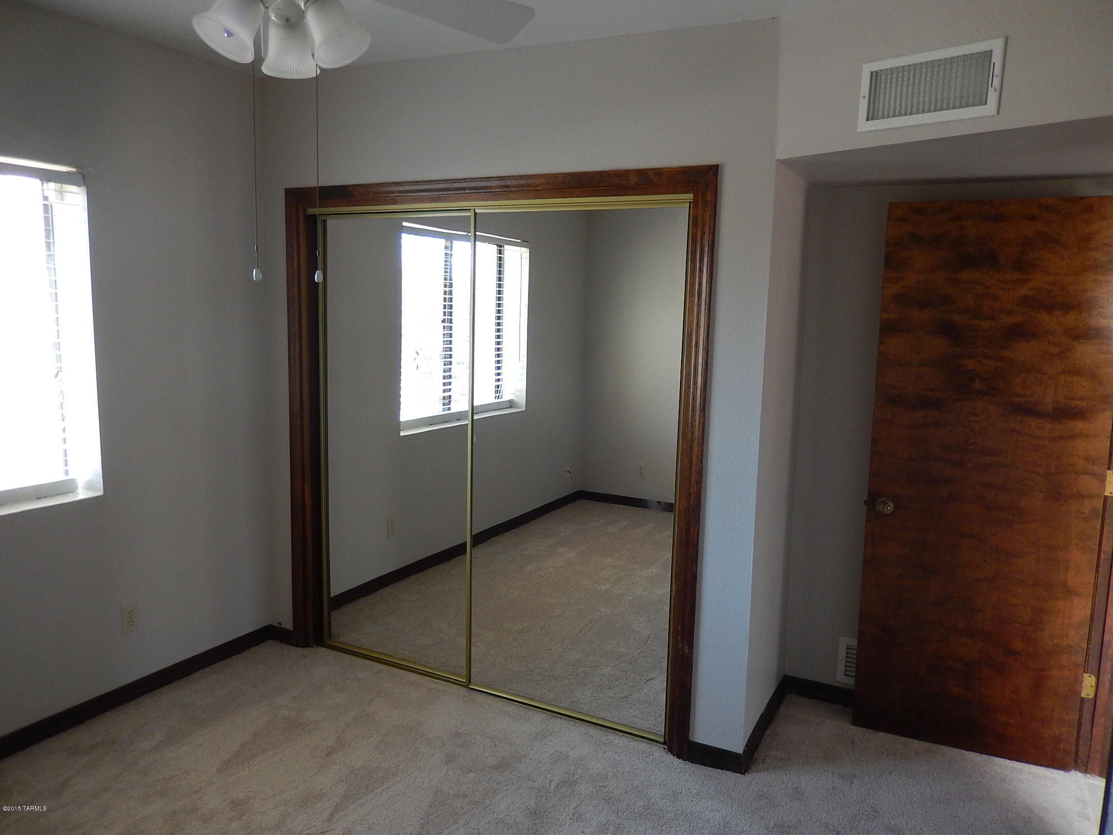 Catalina Madre (1-70) - Residential