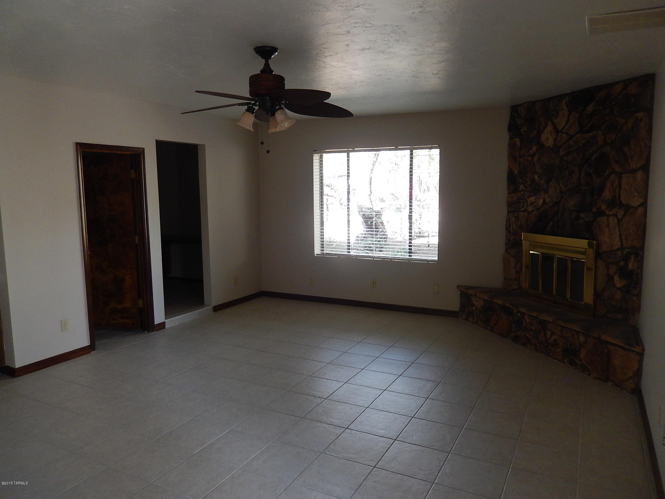 Catalina Madre (1-70) - Residential