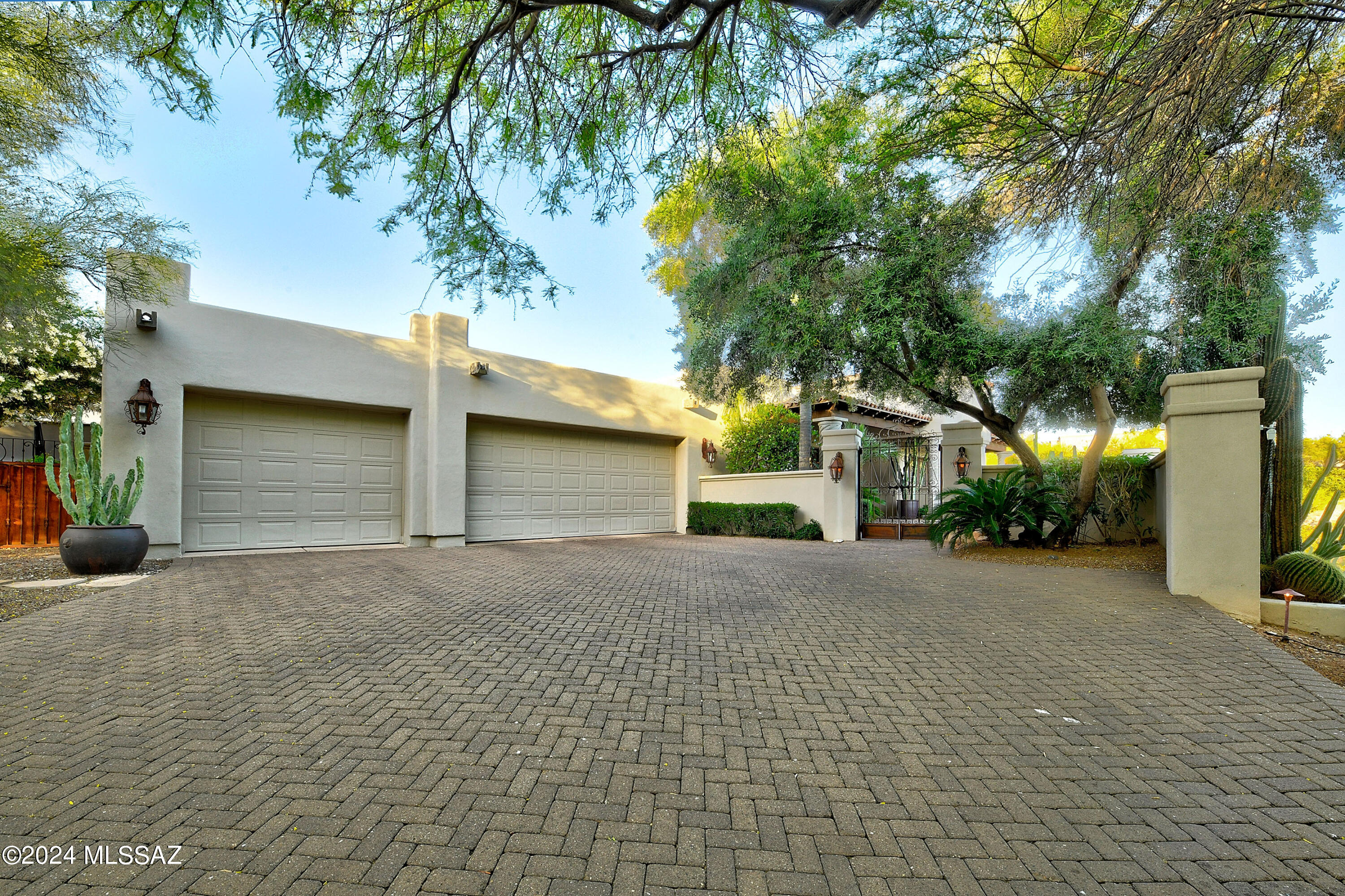 Hacienda Del Sol Estates (1-68) - Residential