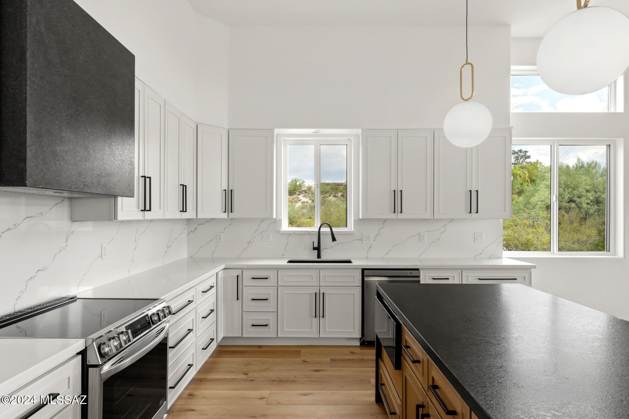 Catalina Foothills Estates NO. 2 - Residential