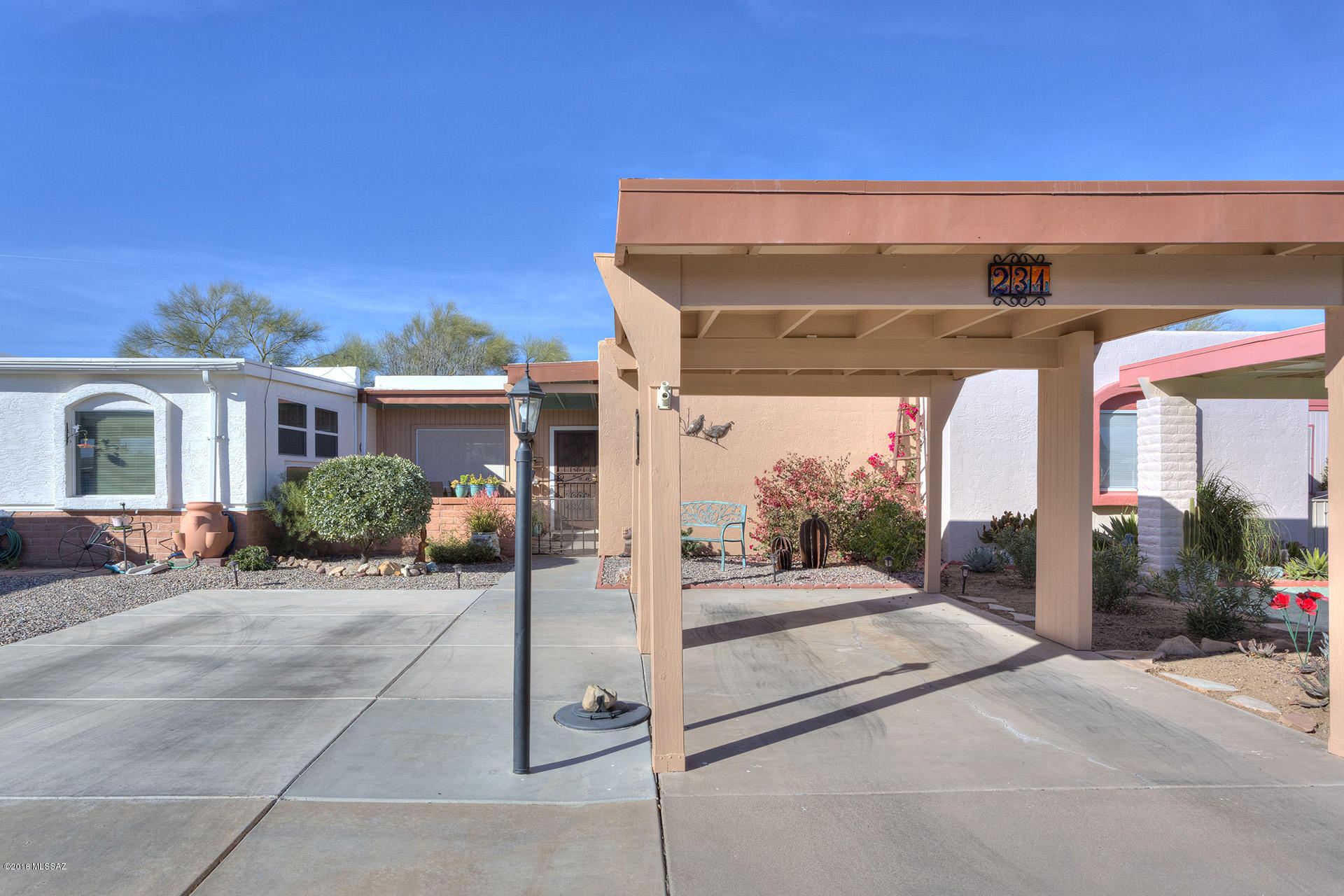 Green Valley Townhouses NO.7 - Residential