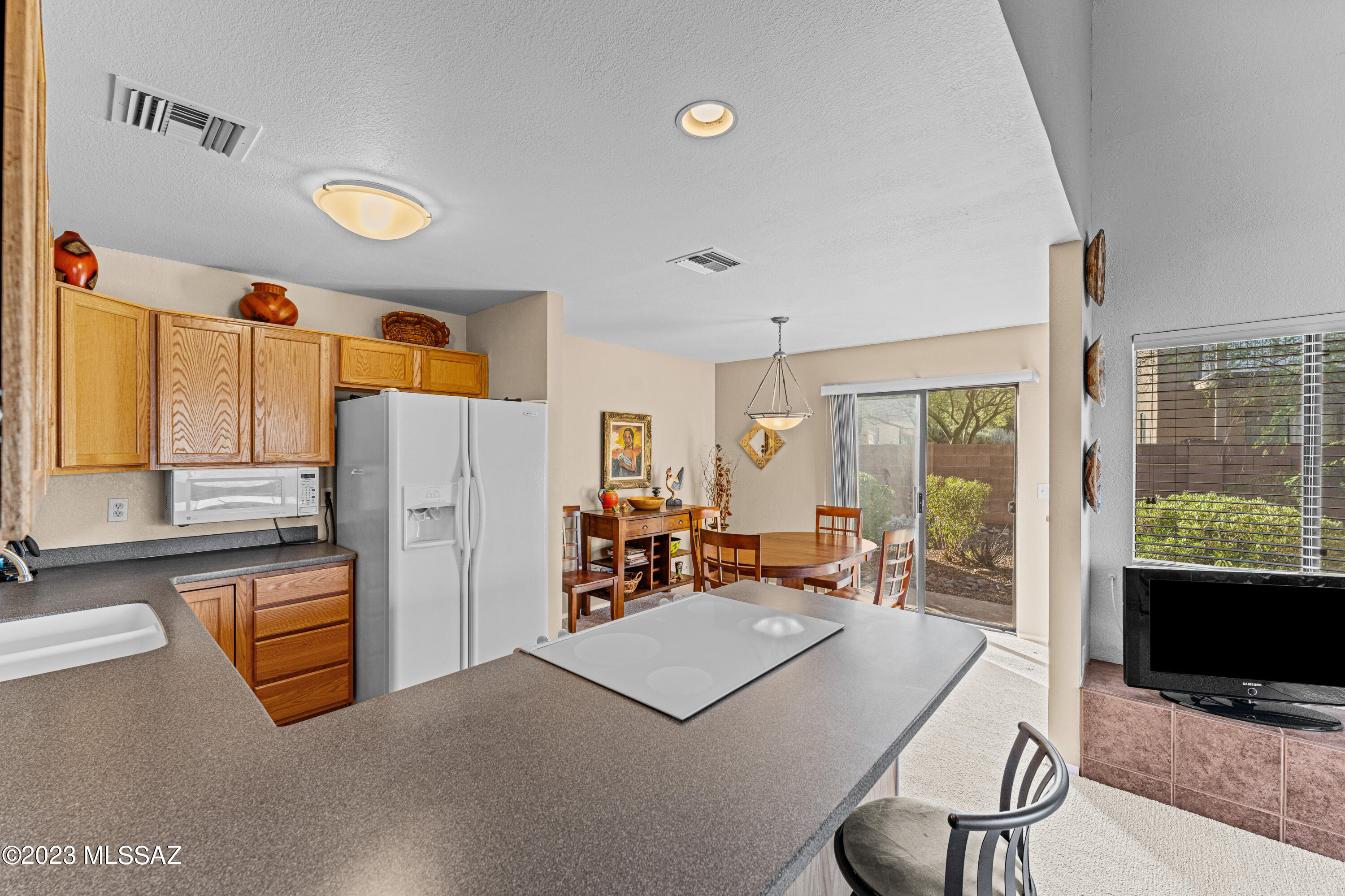 Ventana Vista Condominiums - Residential