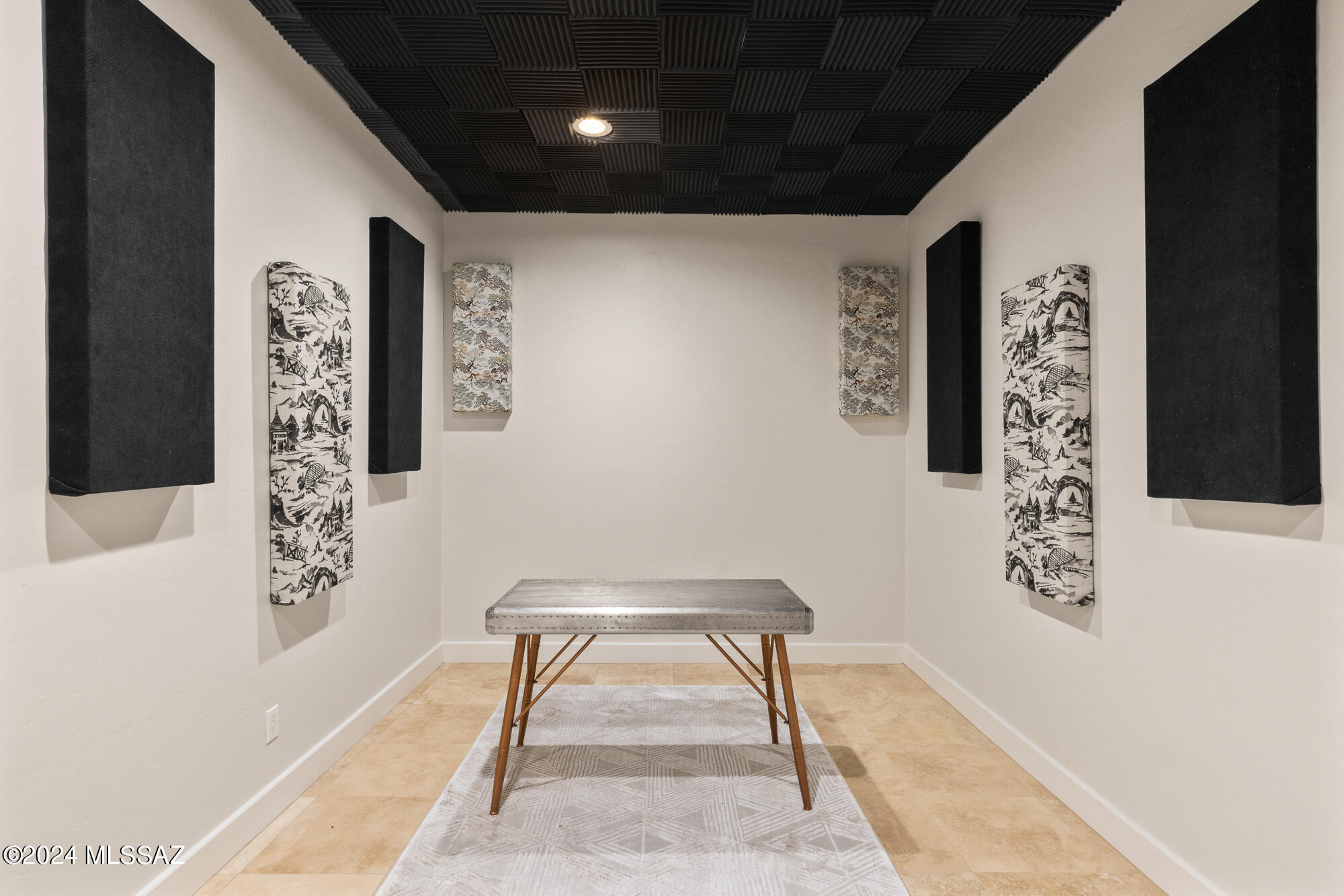 Tecolote De Oro (1-14) - Residential