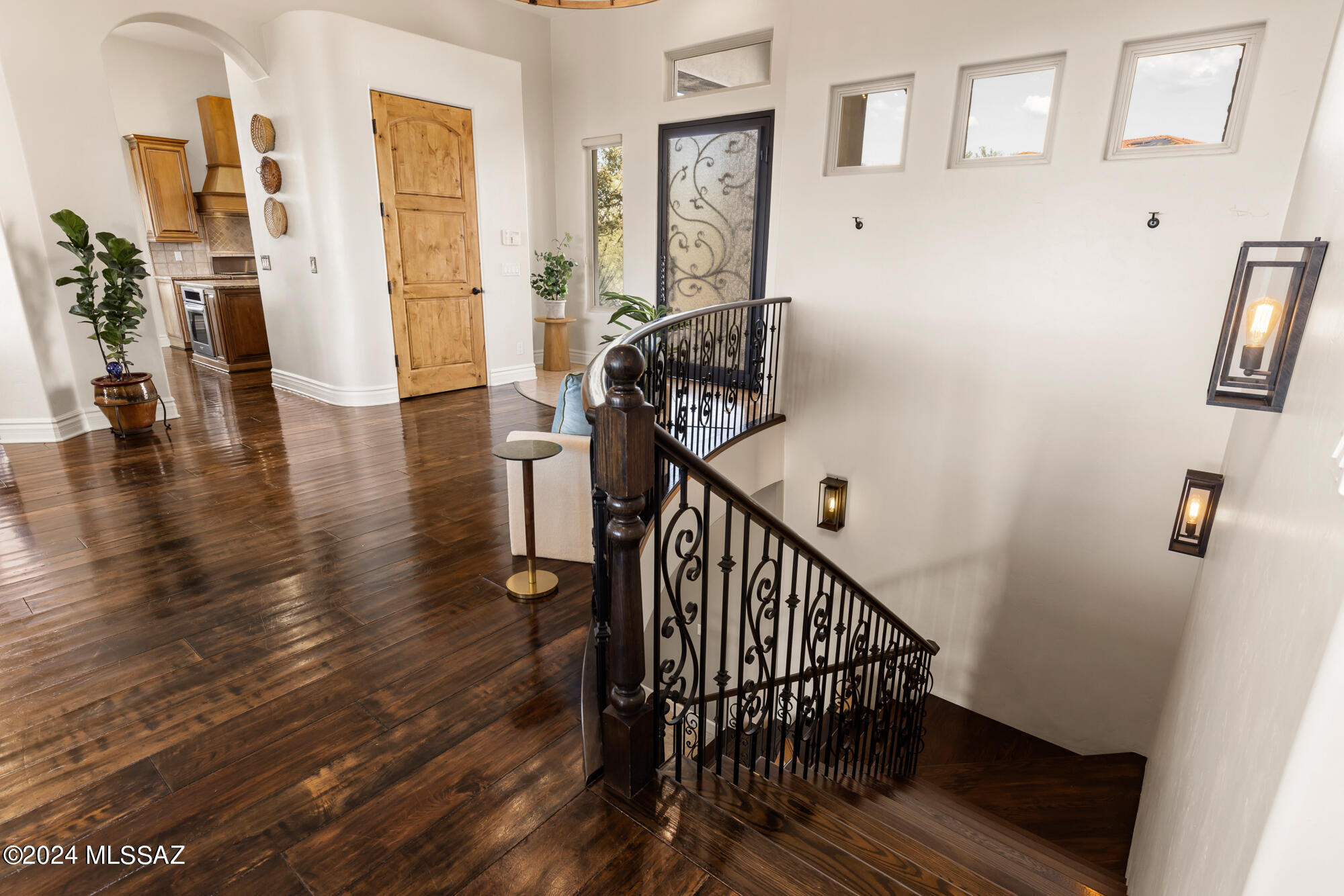 Tecolote De Oro (1-14) - Residential