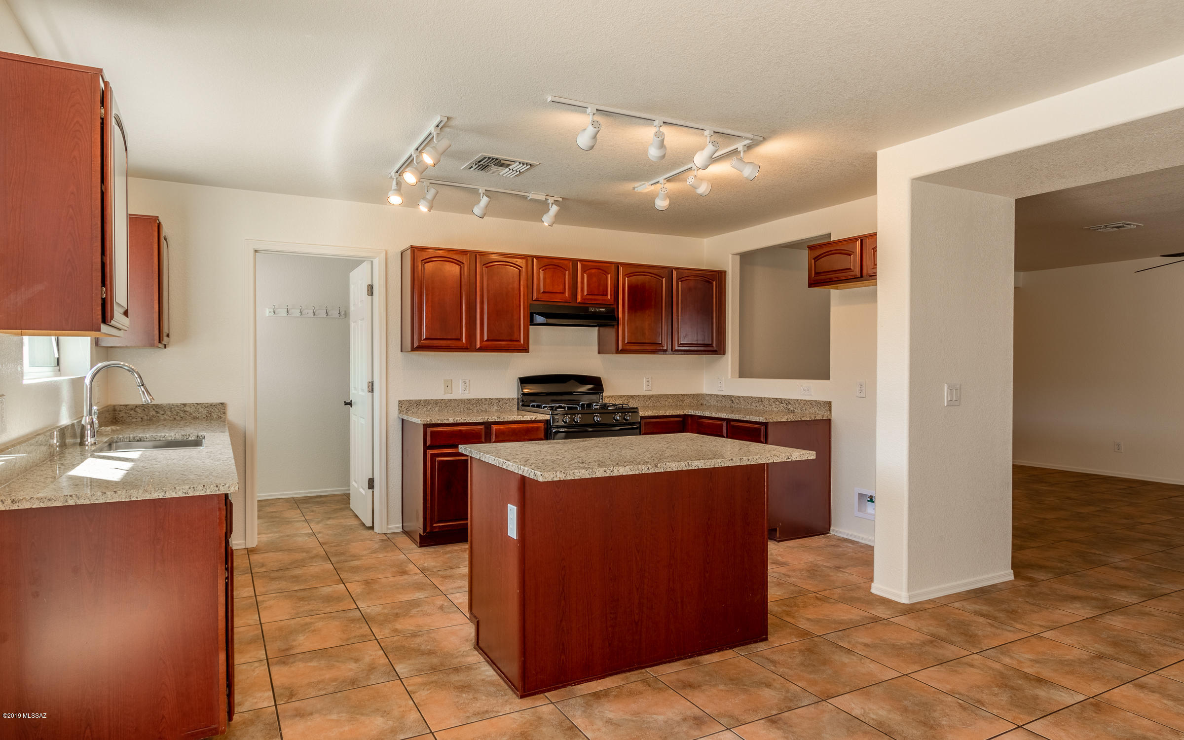 Rancho Del Lago (1031-1133) - Residential