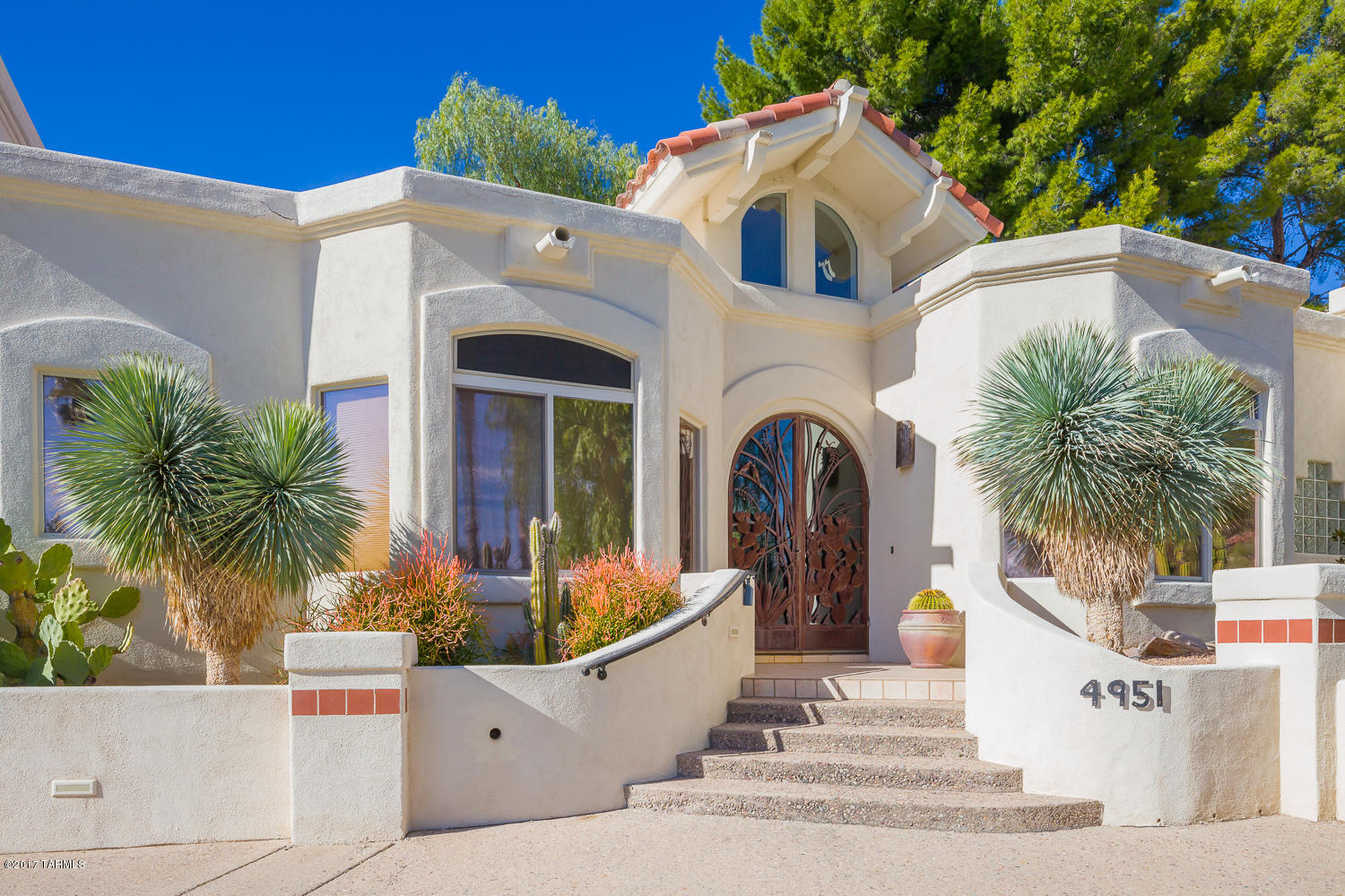 El Diamante Townhomes (1-15) - Residential