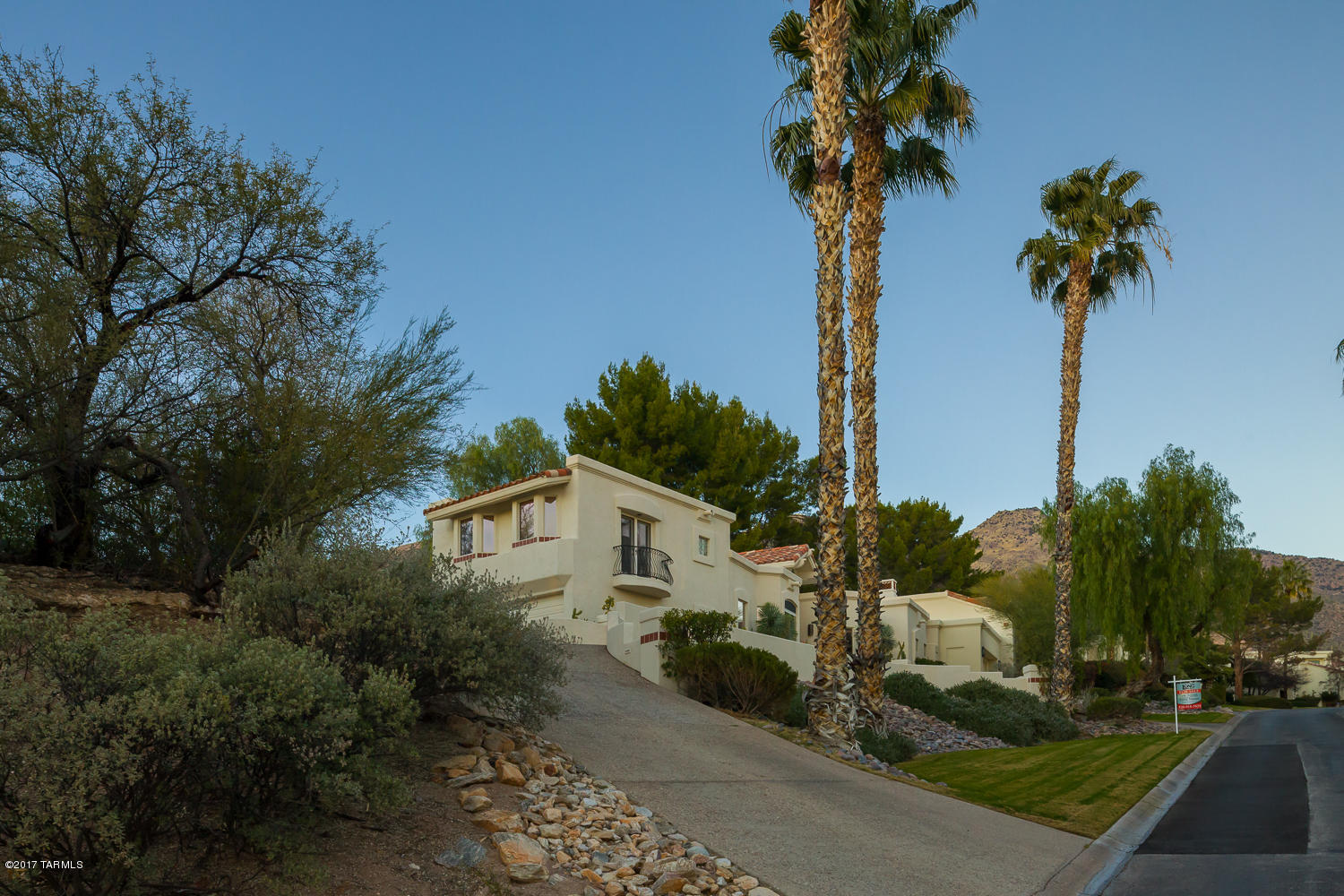 El Diamante Townhomes (1-15) - Residential