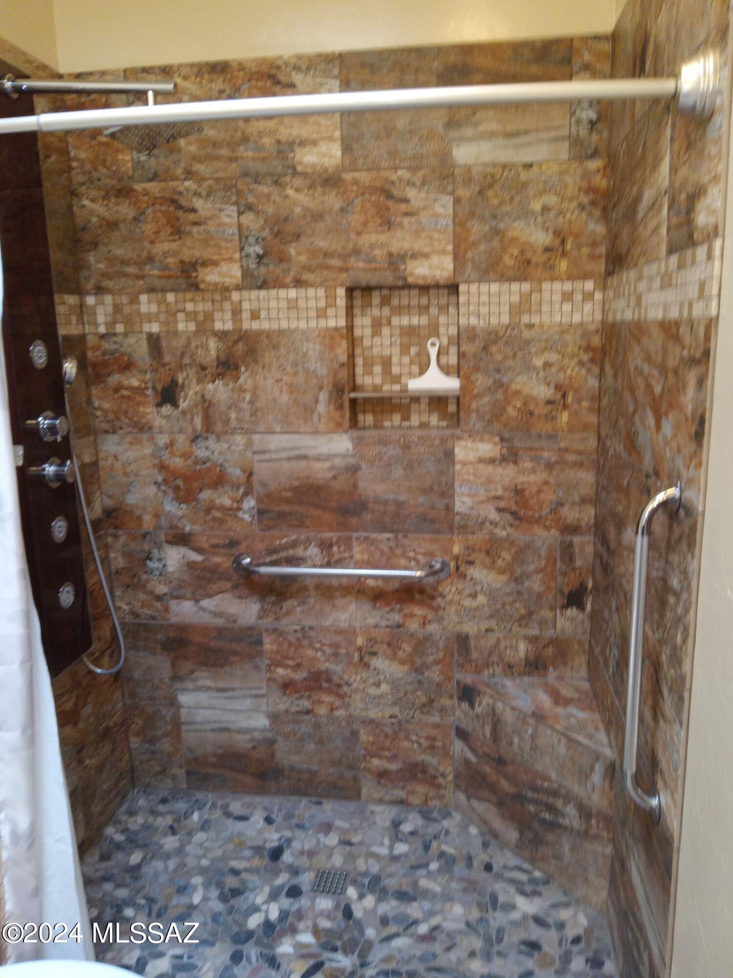 Roadhaven Resort Inc. - Residential