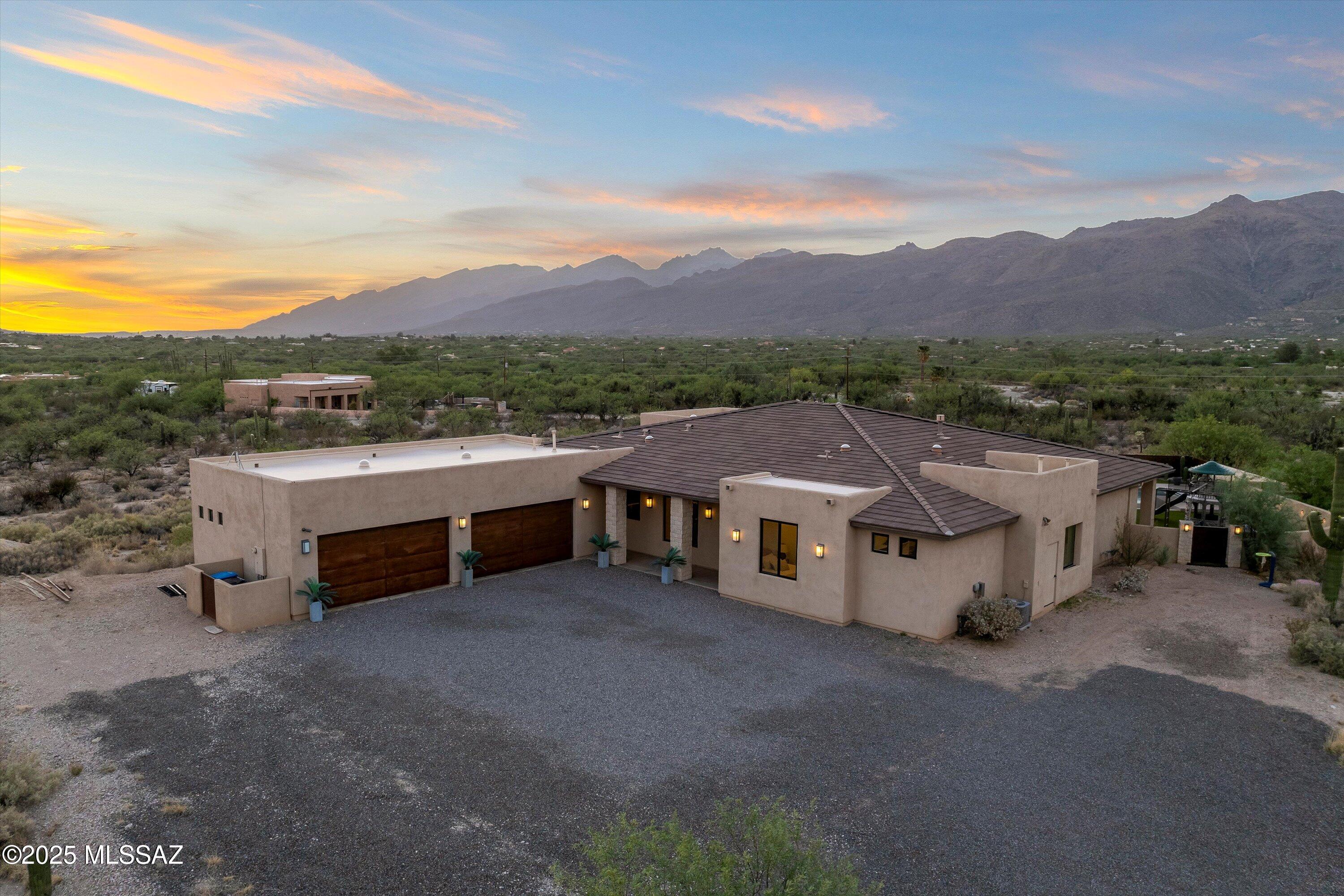 3961 N Red Ruby Lane