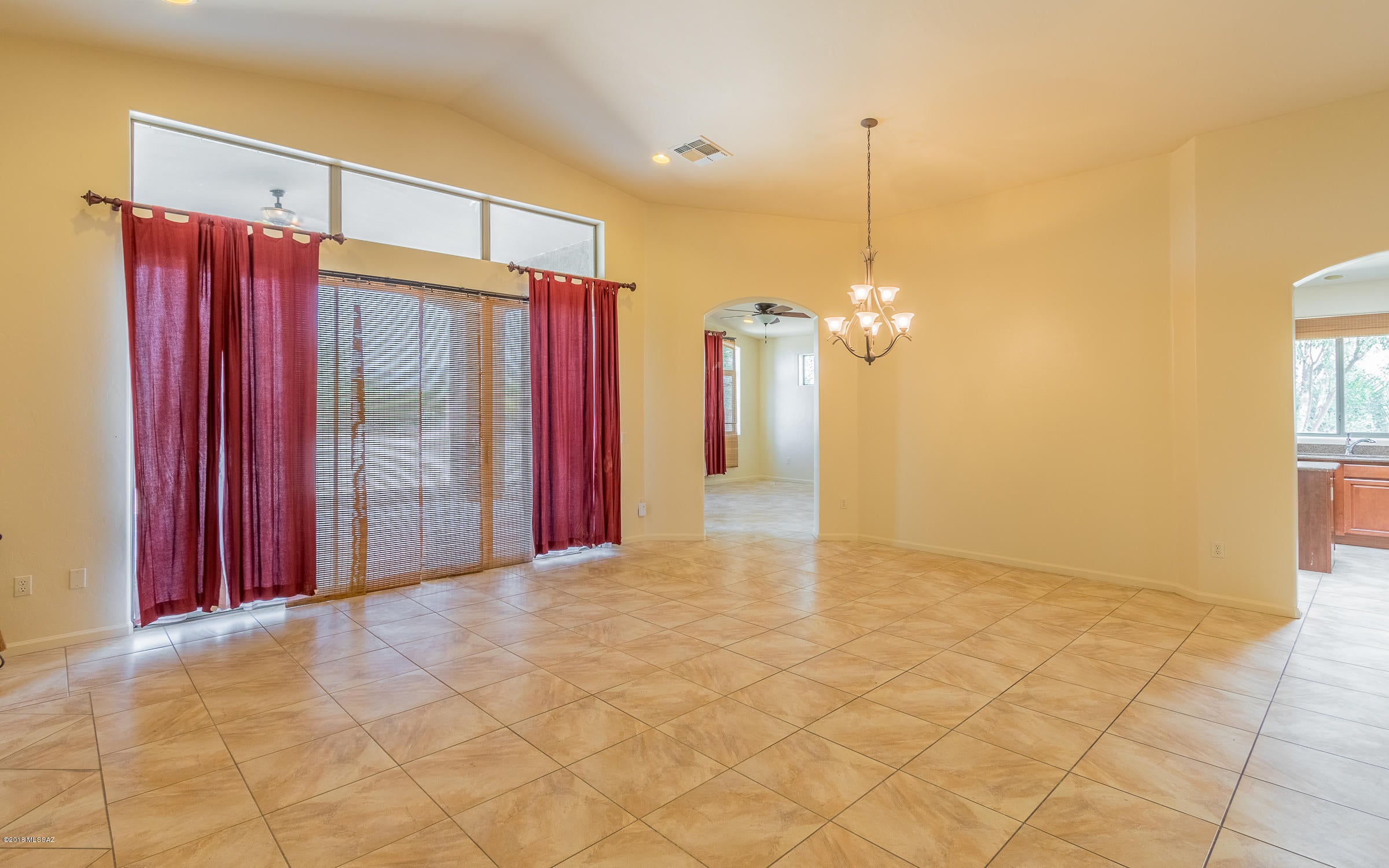 Loma Alta (1-89) - Residential Lease