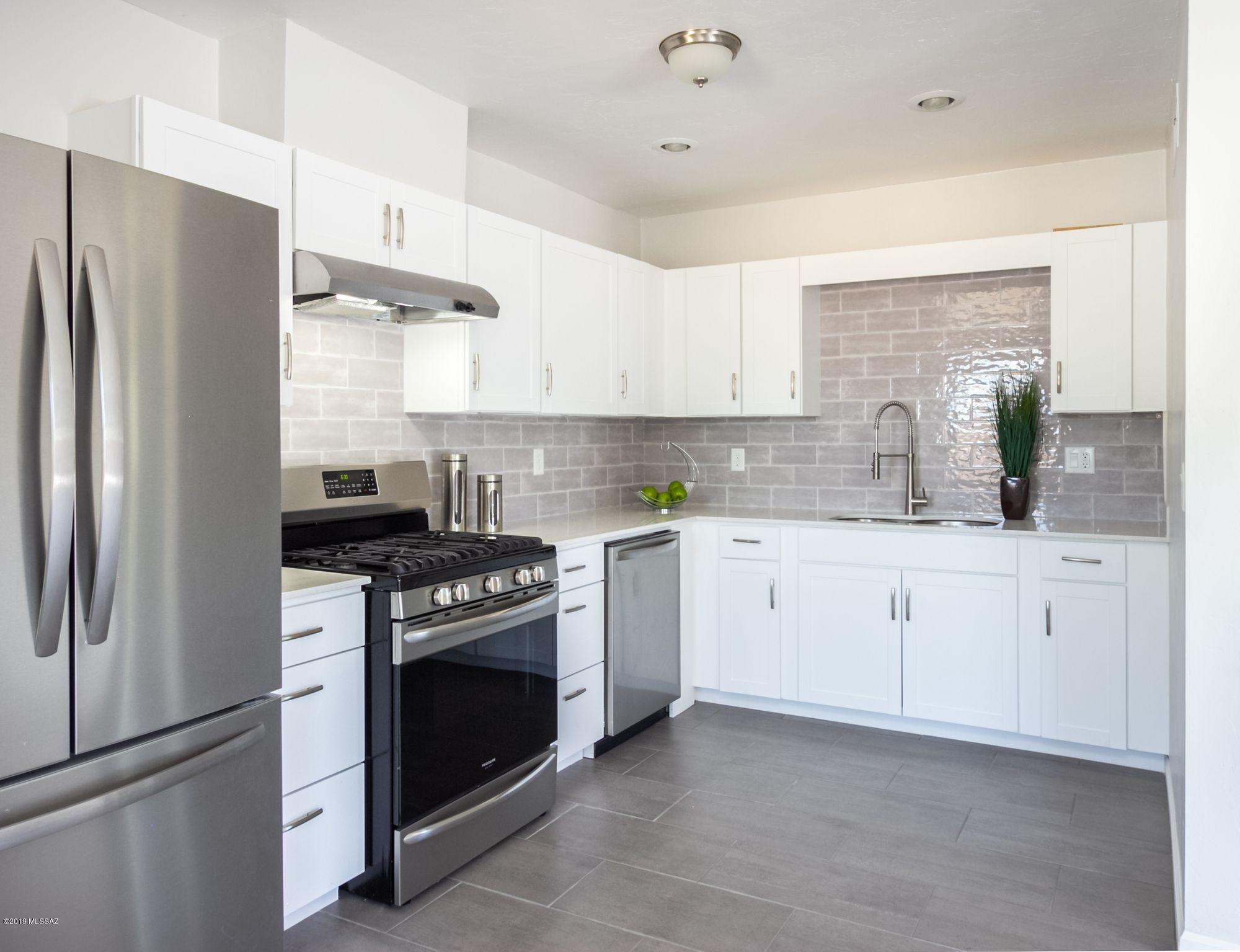 Menlo Park - Residential