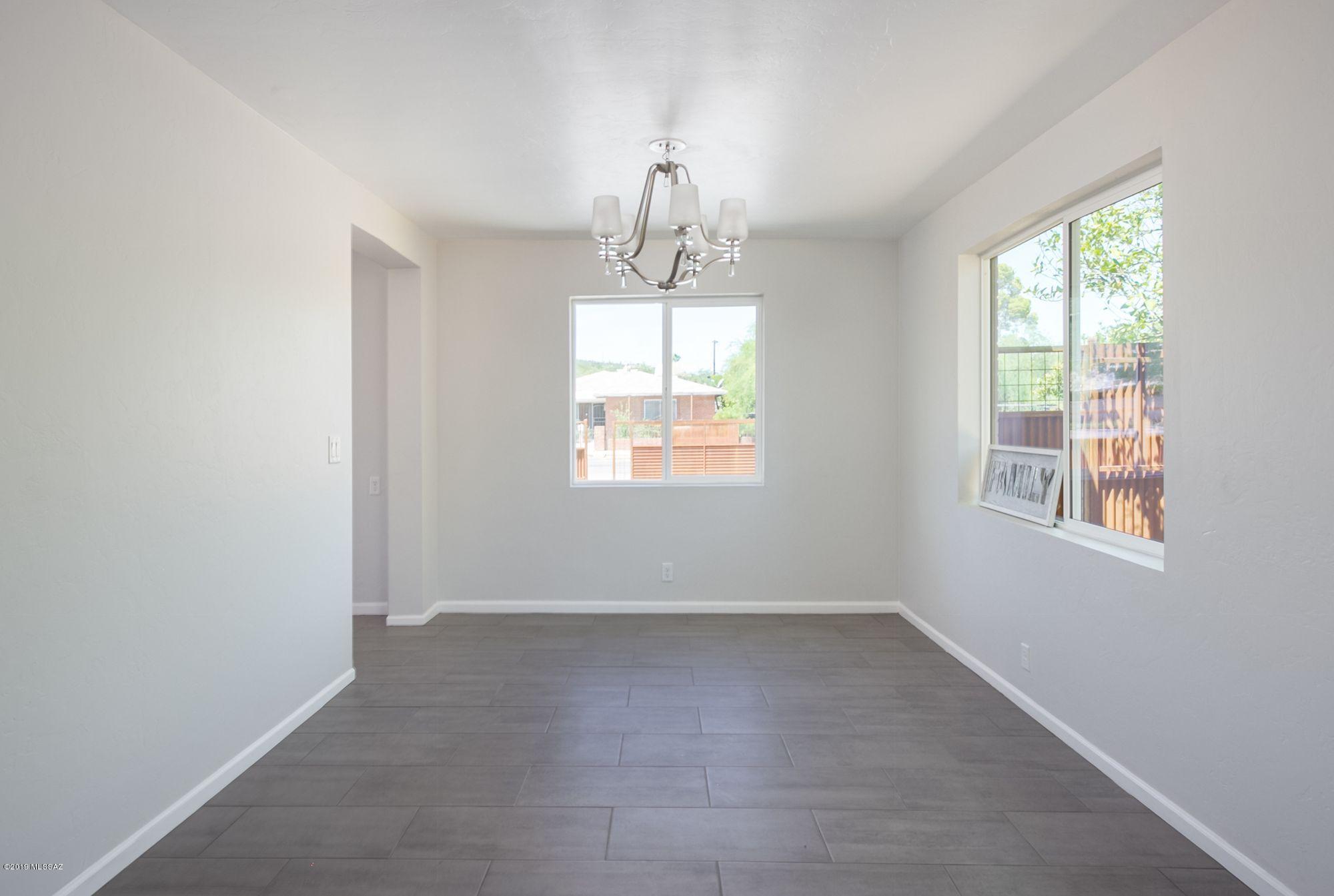 Menlo Park - Residential