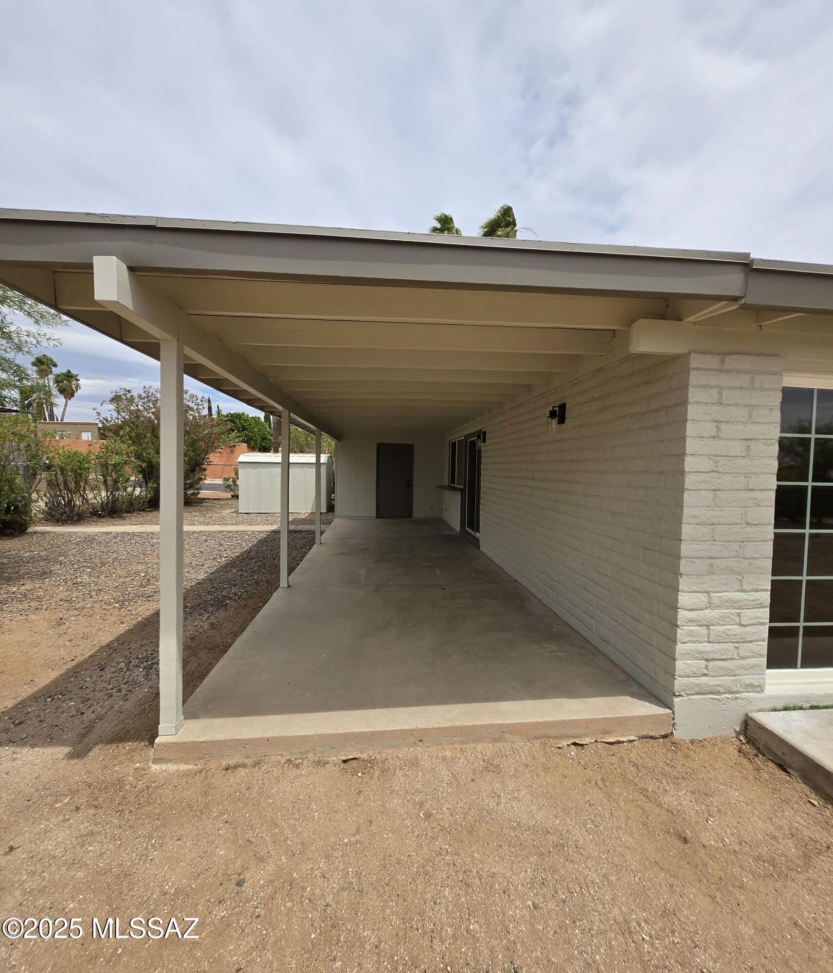 2302 S Cathy Avenue