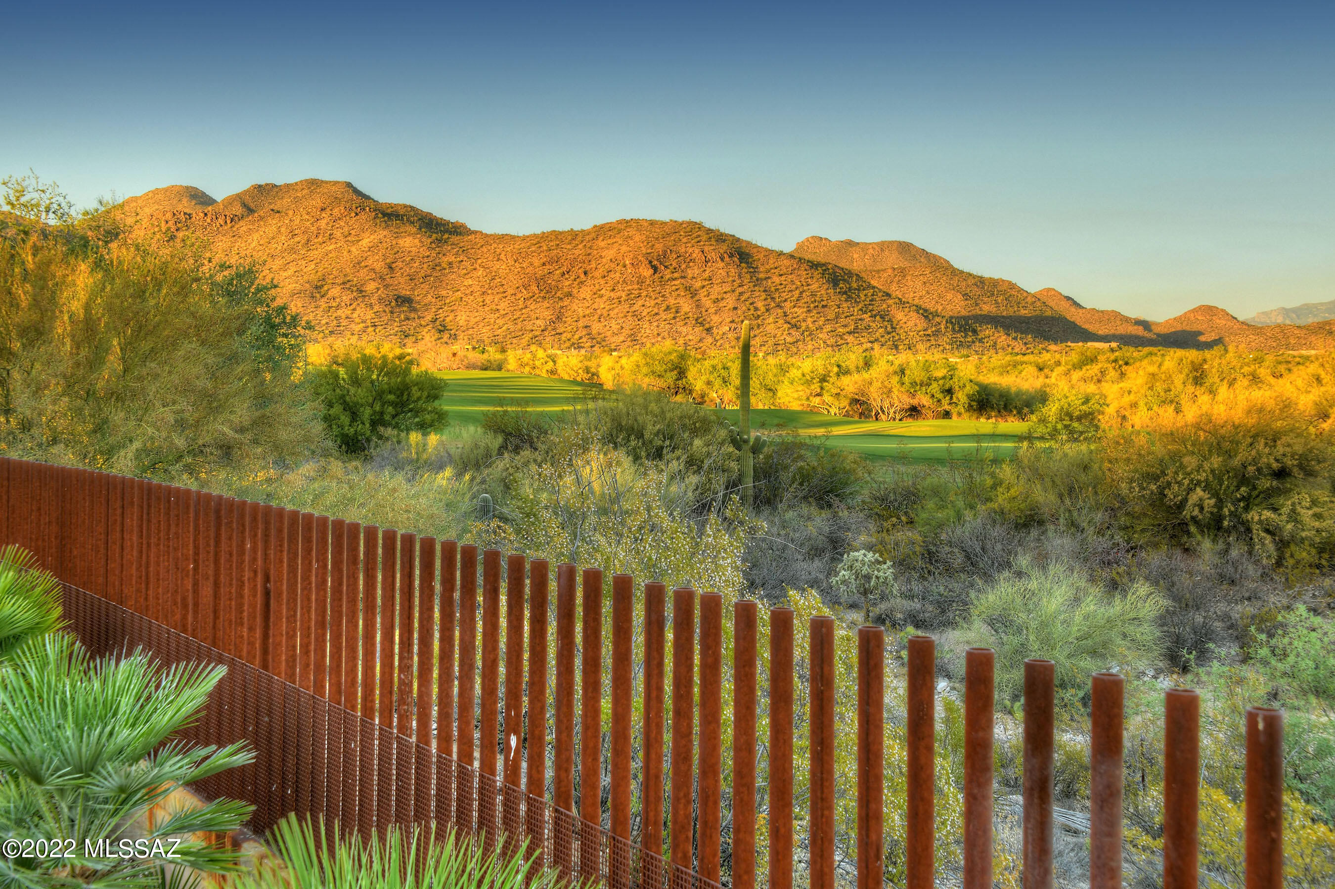 Los Saguaros At Dove Mountain SQ20121640199 - Residential