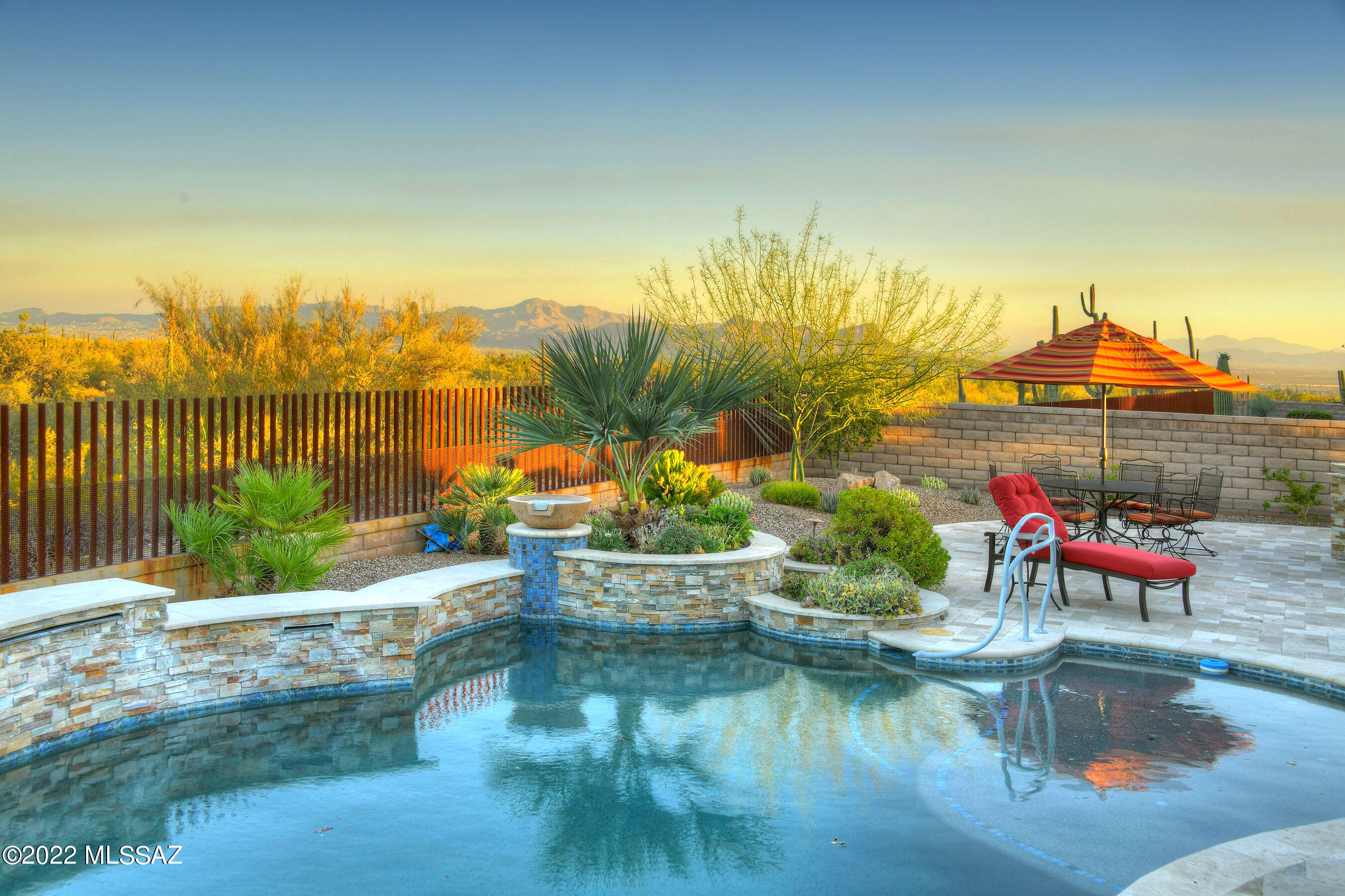 Los Saguaros At Dove Mountain SQ20121640199 - Residential