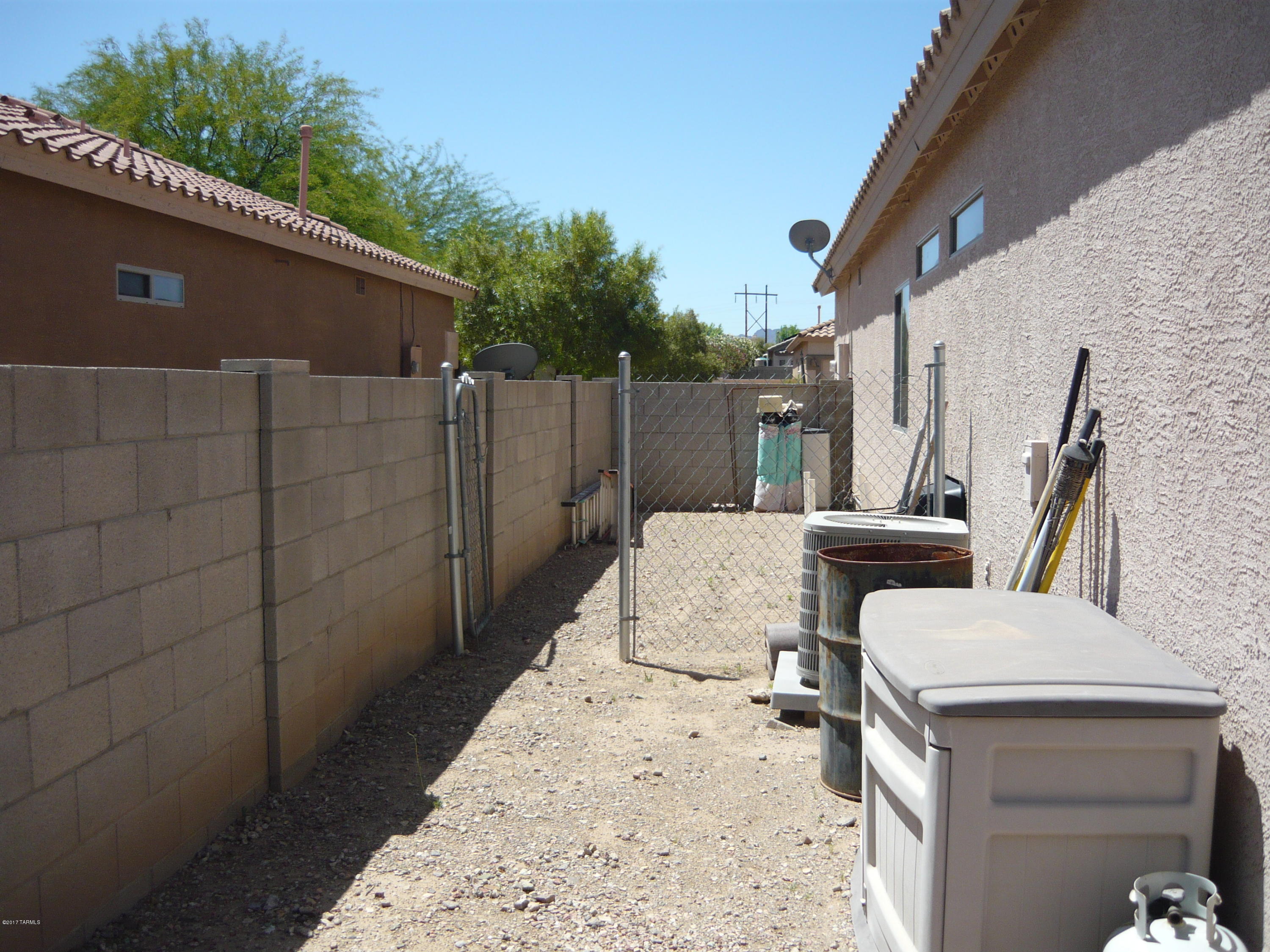 Silverbell Place (1-153) - Residential
