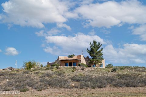 Photo of 93 Broncho Trail, Sonoita, AZ 85637 (MLS # 22529094)
