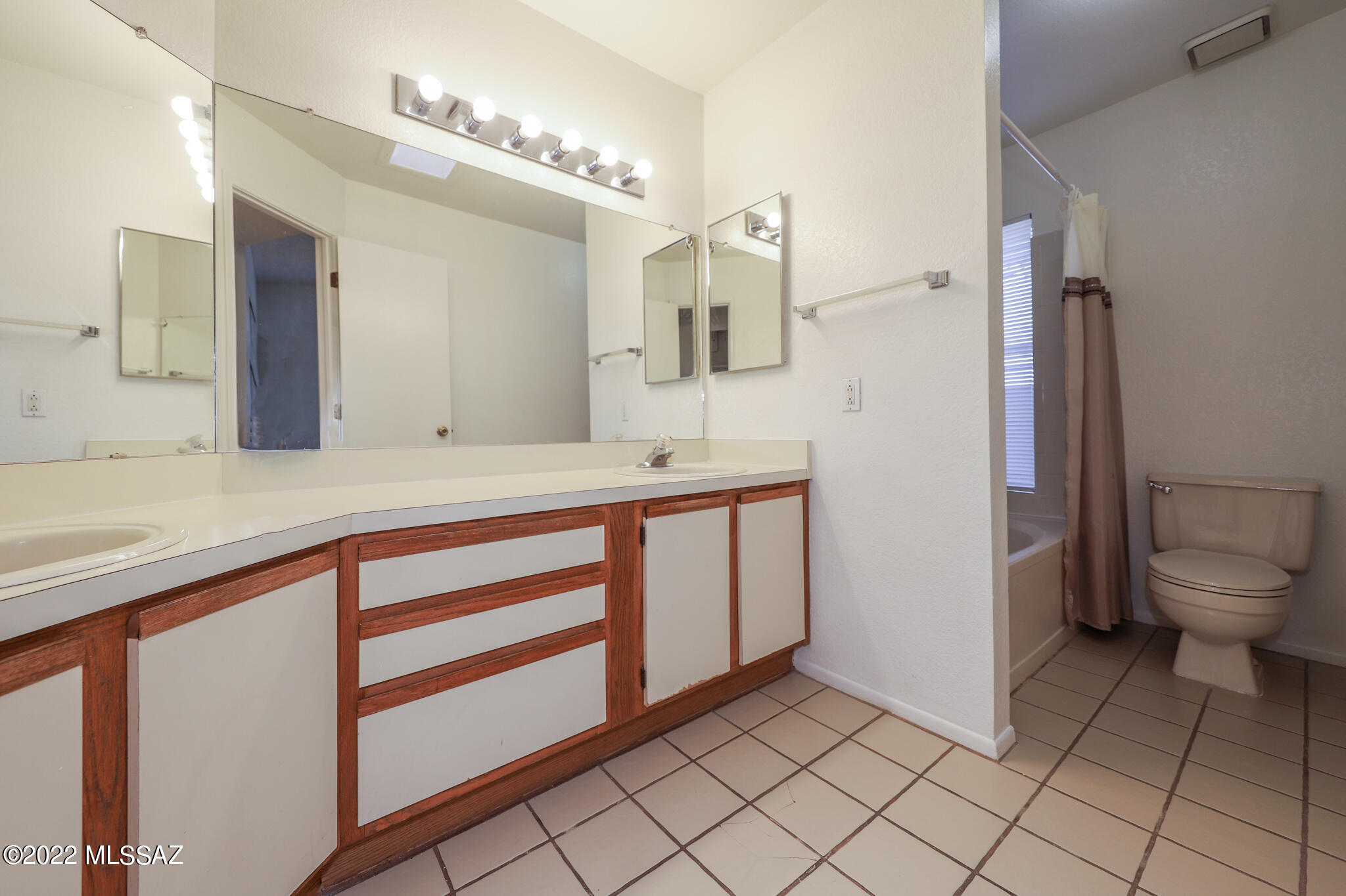 Macalester Park (1-142) - Residential
