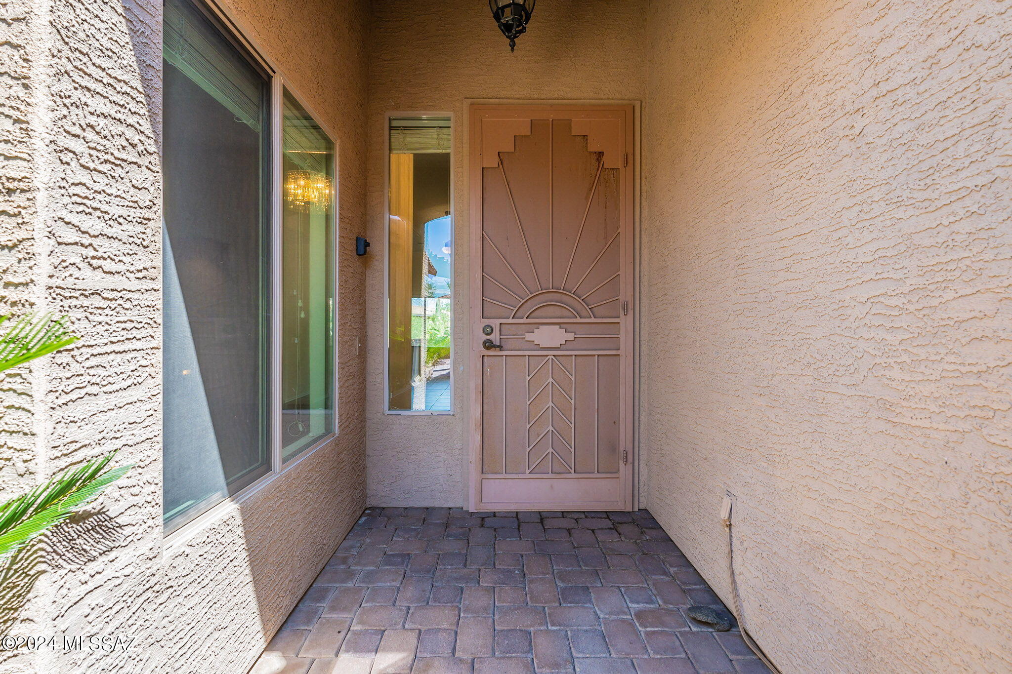 1925 E Orchid Lane