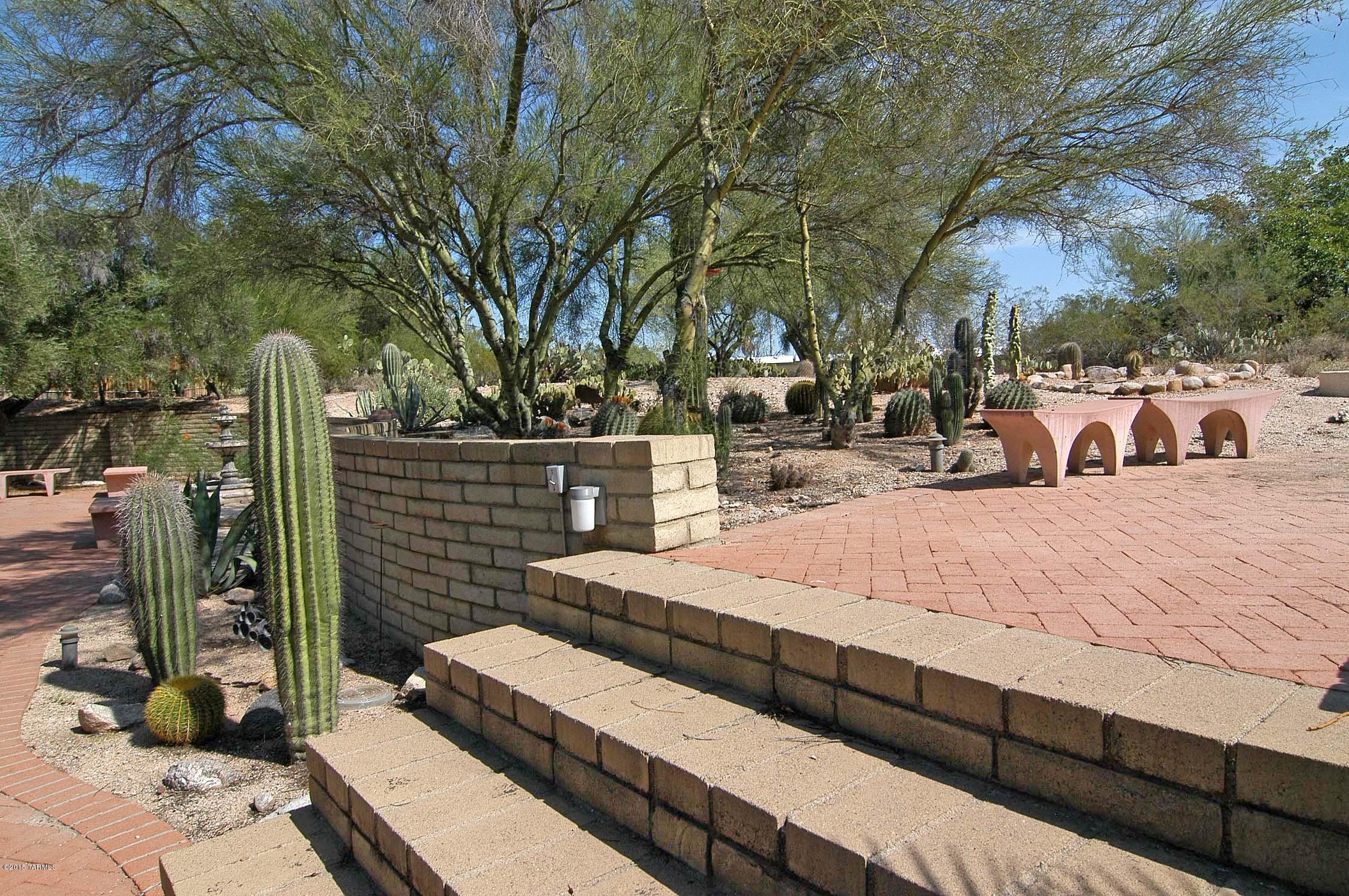 Oracle Heights Est Resub - Residential